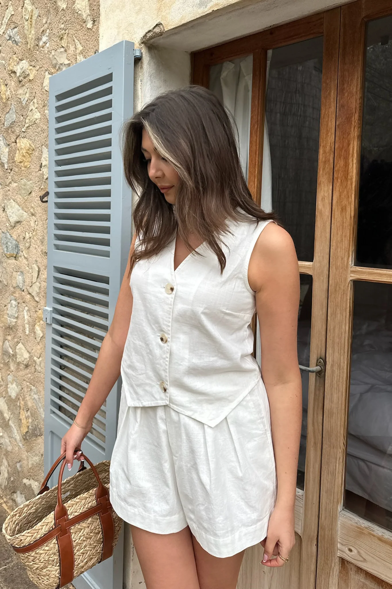 AlbaIC Shorts - White - Image 2