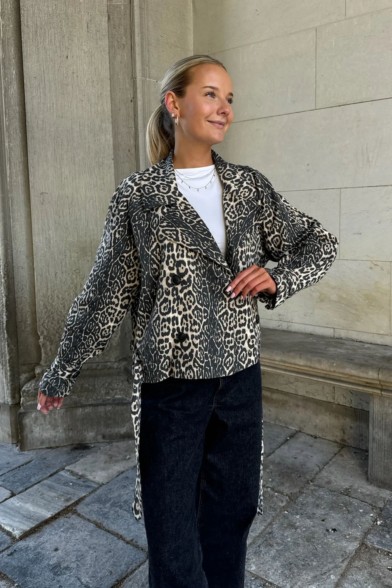 AlmaIC Trenchcoat - Leo Print - Image 2