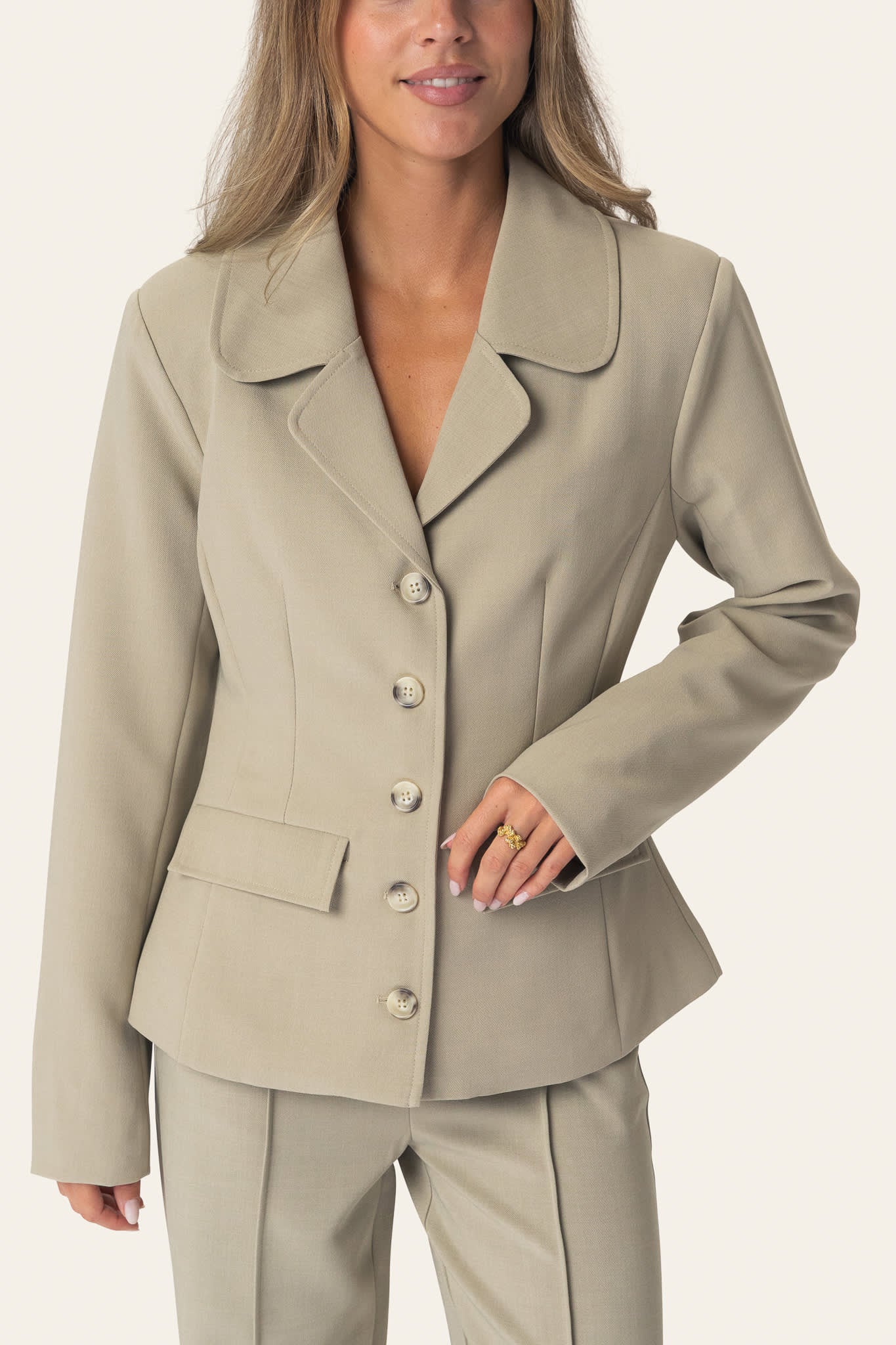 ClaraIC Blazer - Dusty Beige - Image 3