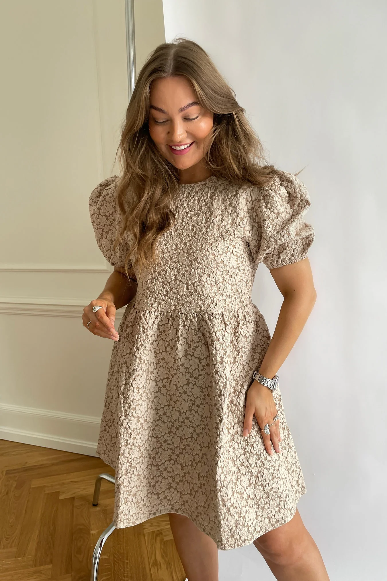 EliseIC Dress - Misty Beige - Image 5