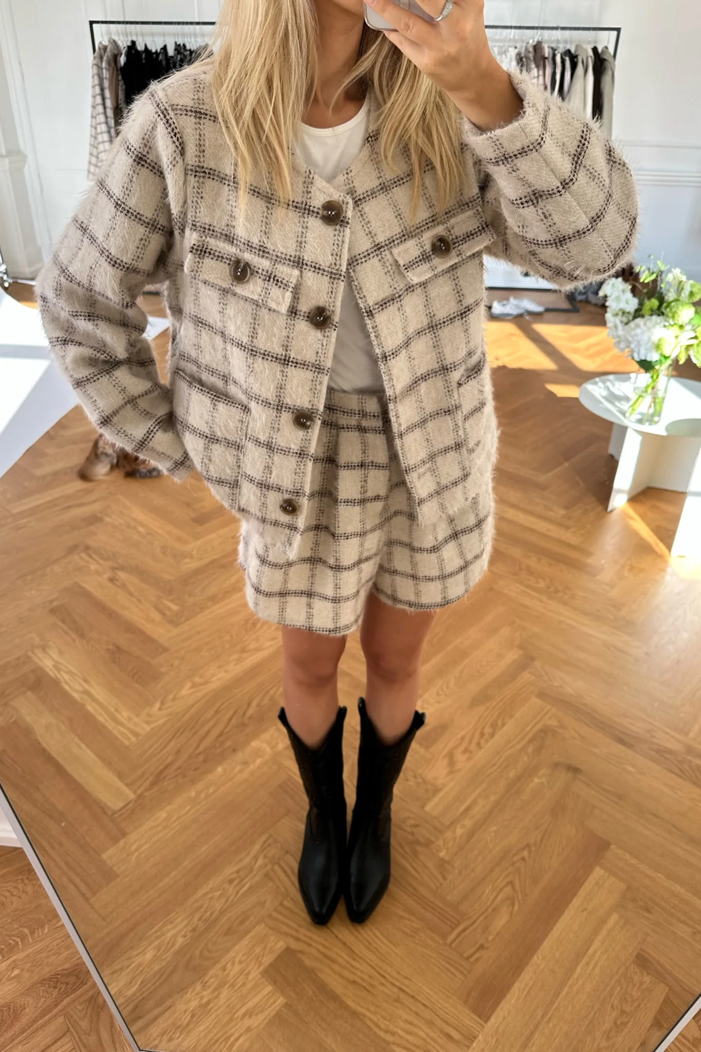 EllinorIC Jacket - Beige Brown Checks - Image 6