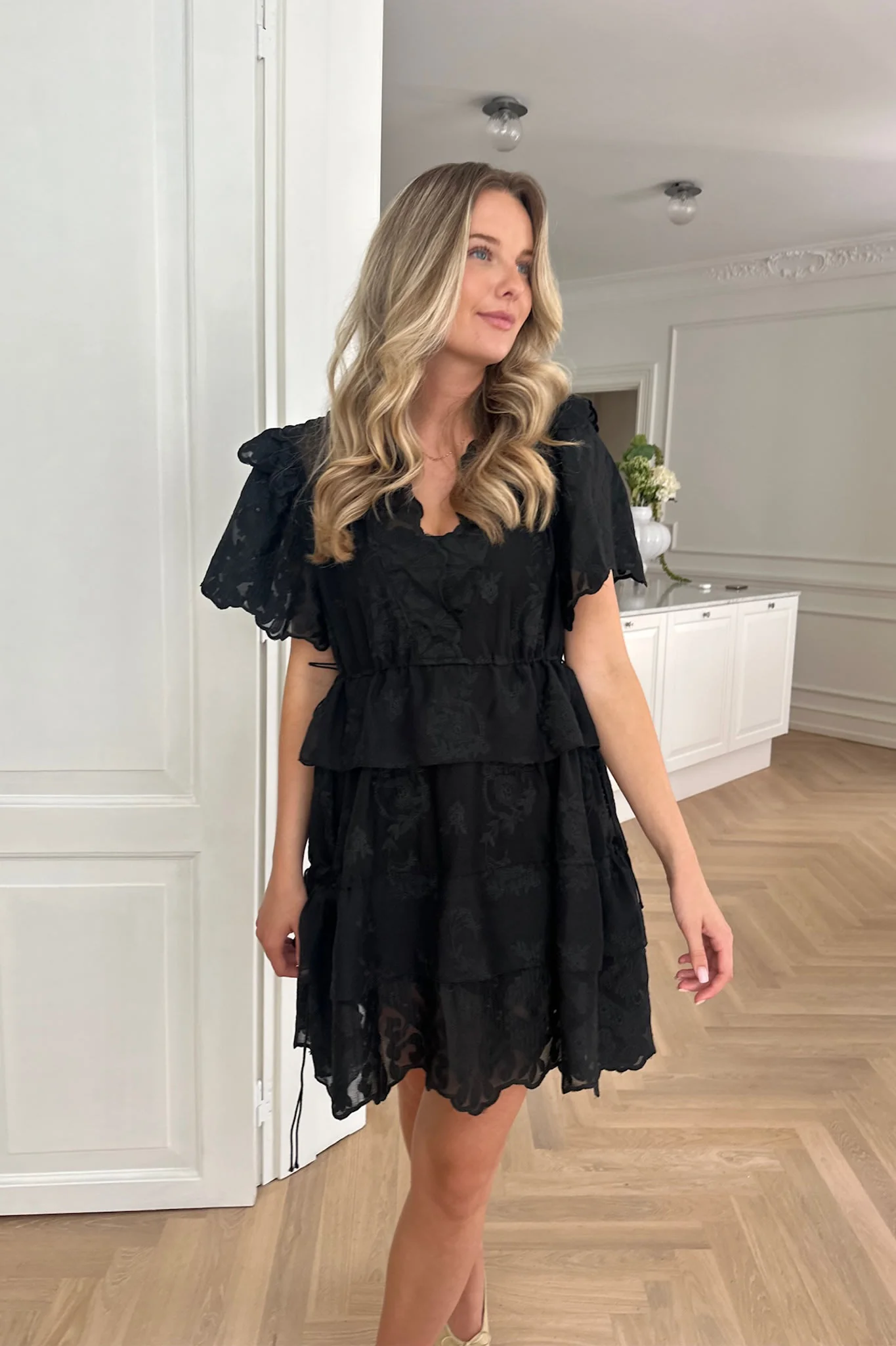 EllinorIC Lace Layer Dress - Vintage Black - Image 5
