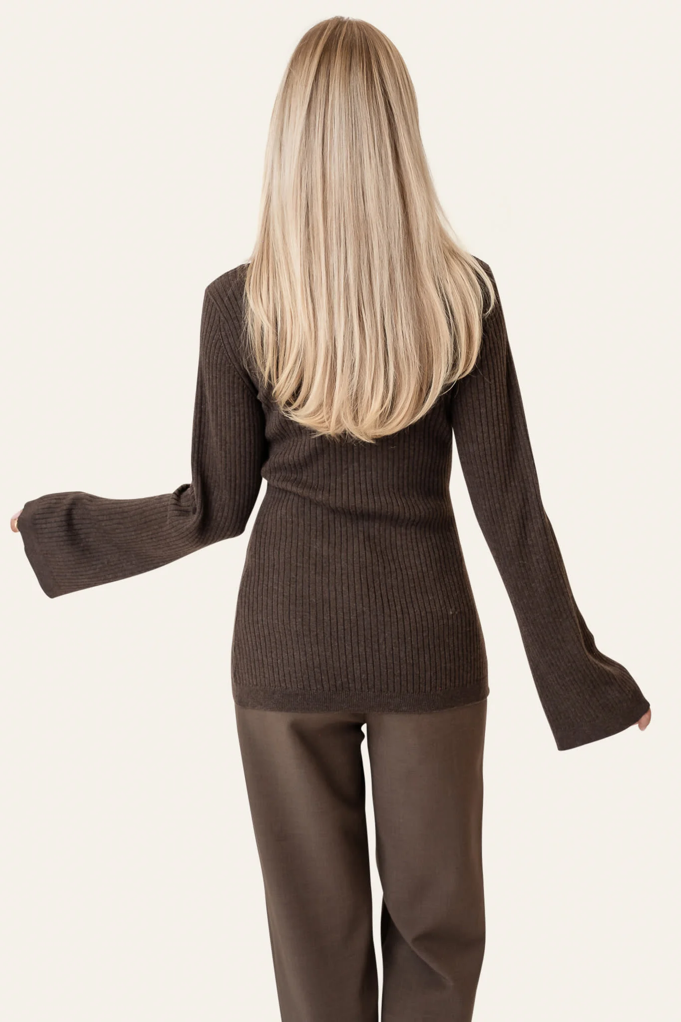 ElmaIC Cardigan - Dark Brown - Image 6