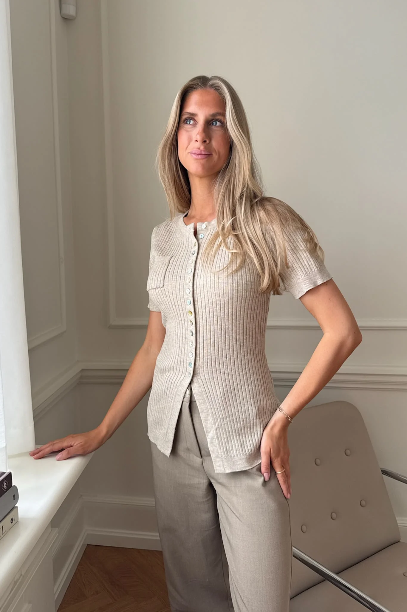 ElmaIC SS Cardigan - Beige