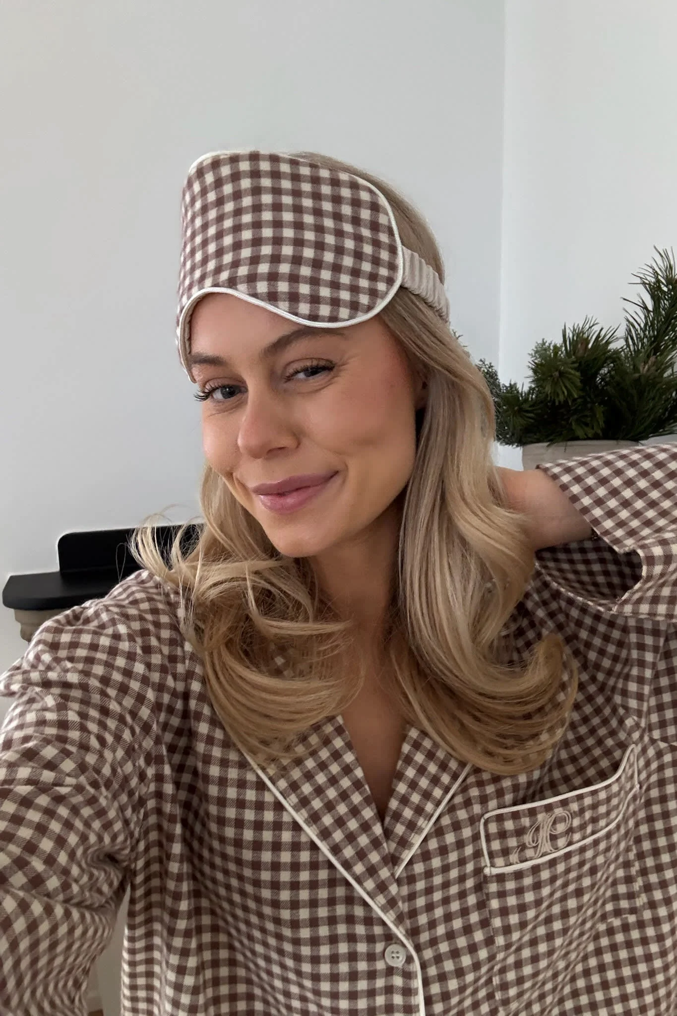 EmilieIC Sleeping Mask - Beige Checks - Image 7