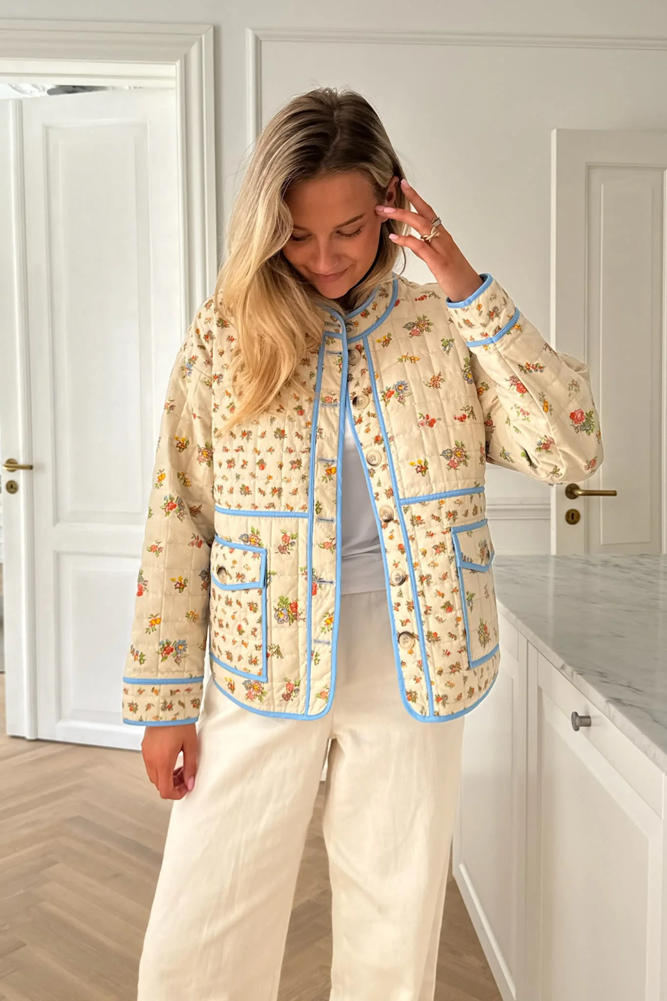 EmmyIC Quilted Jacket - Beige Multicolor Flower Print - Image 4