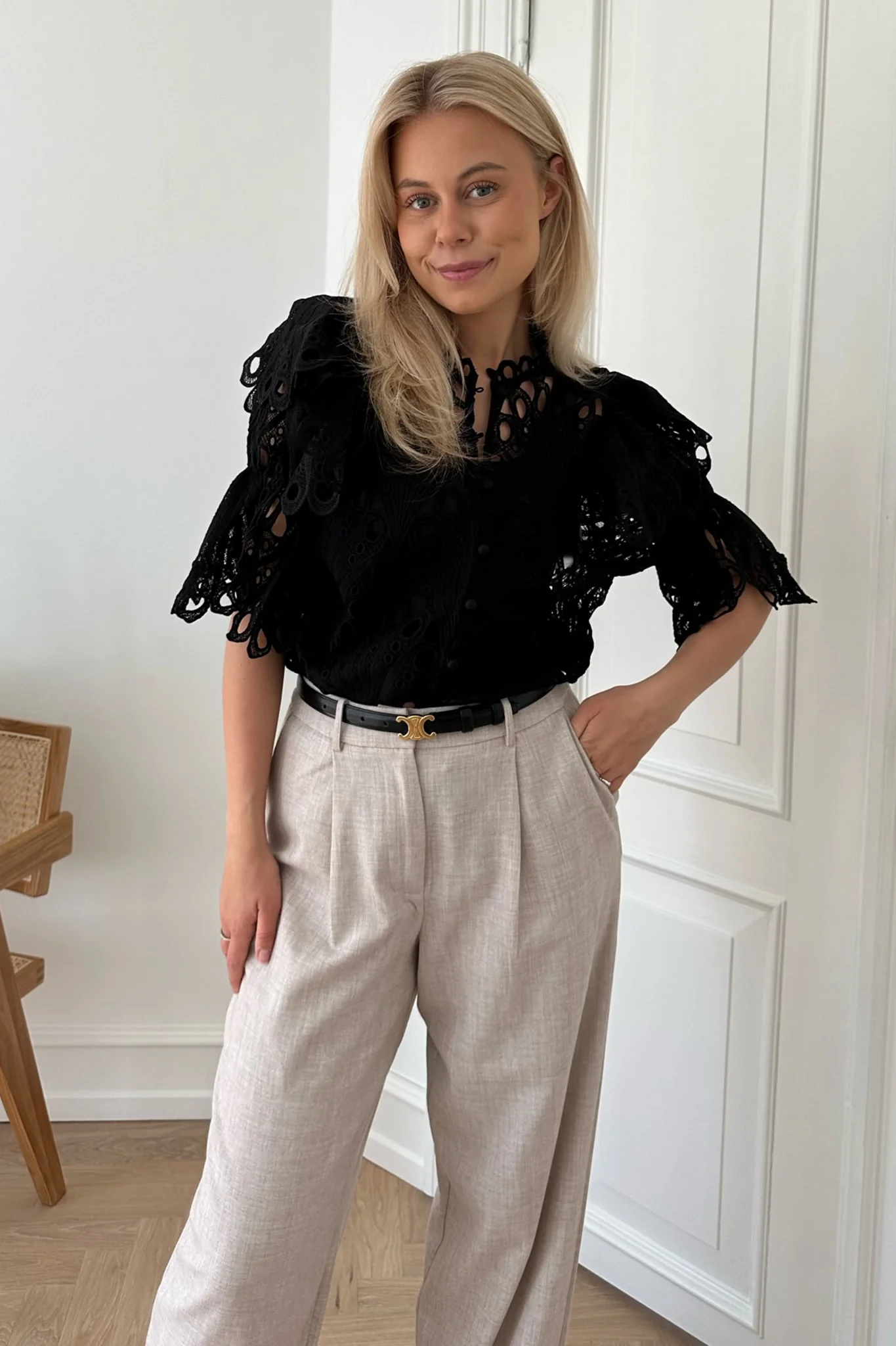 EstherIC Shirt - Black Embroidery