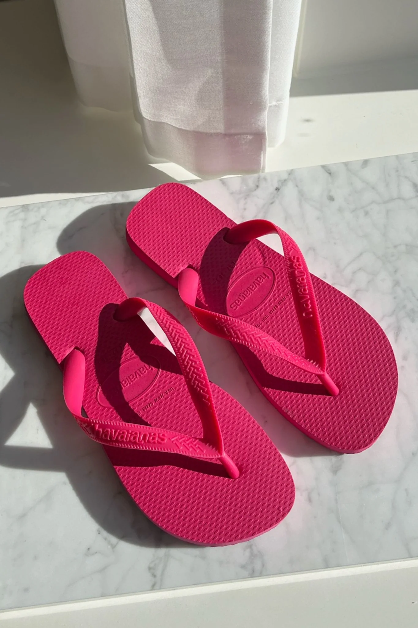 Havaianas Top Flip Flop - Pink Electric - Image 3
