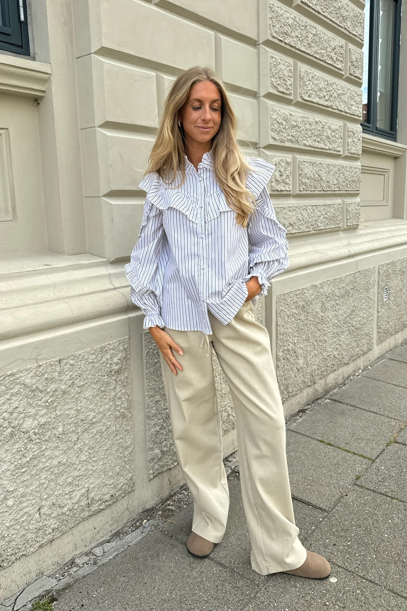 IsaIC Shirt - Beige White Stripe - Image 4