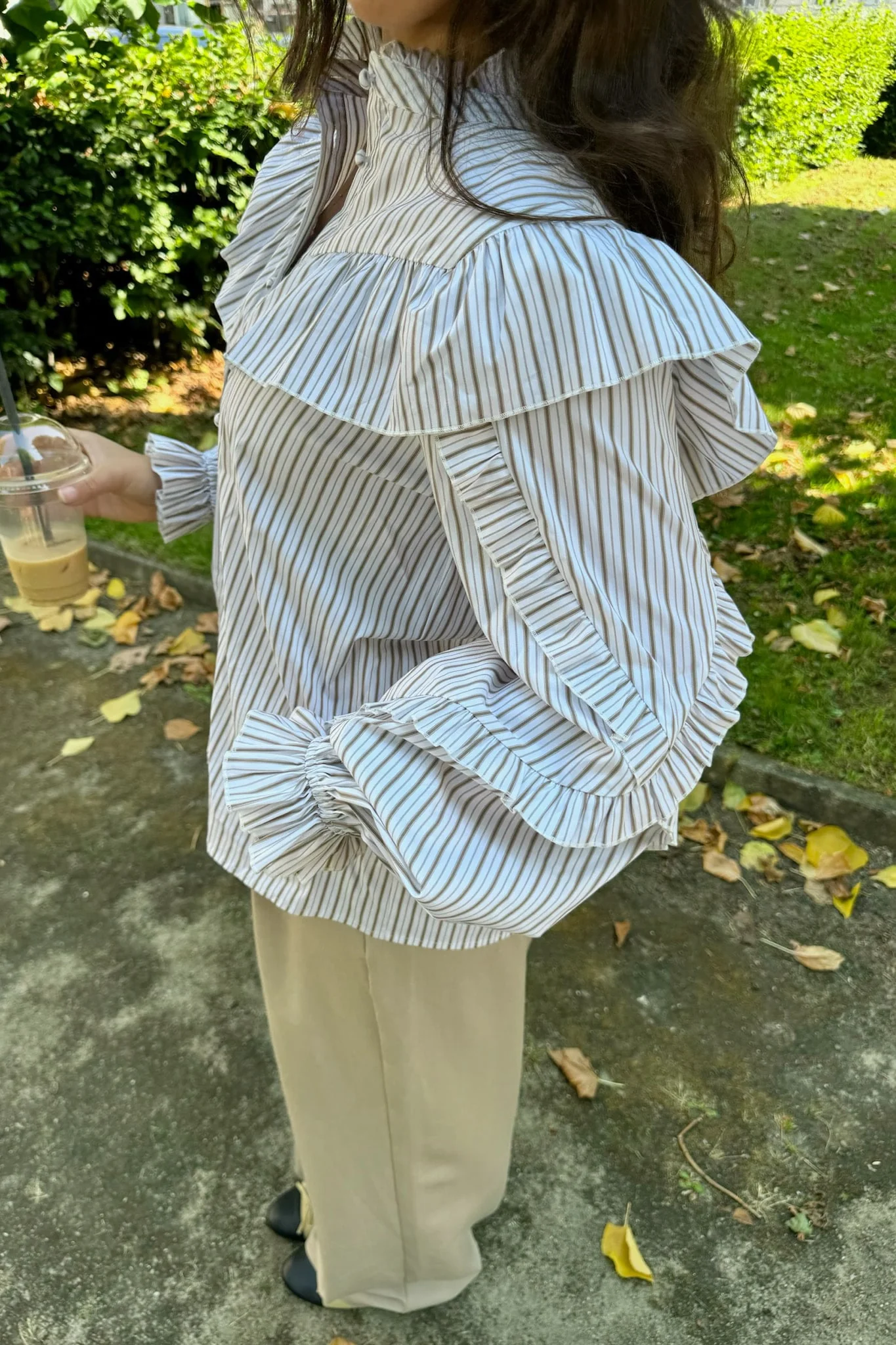 IsaIC Shirt - Beige White Stripe - Image 7