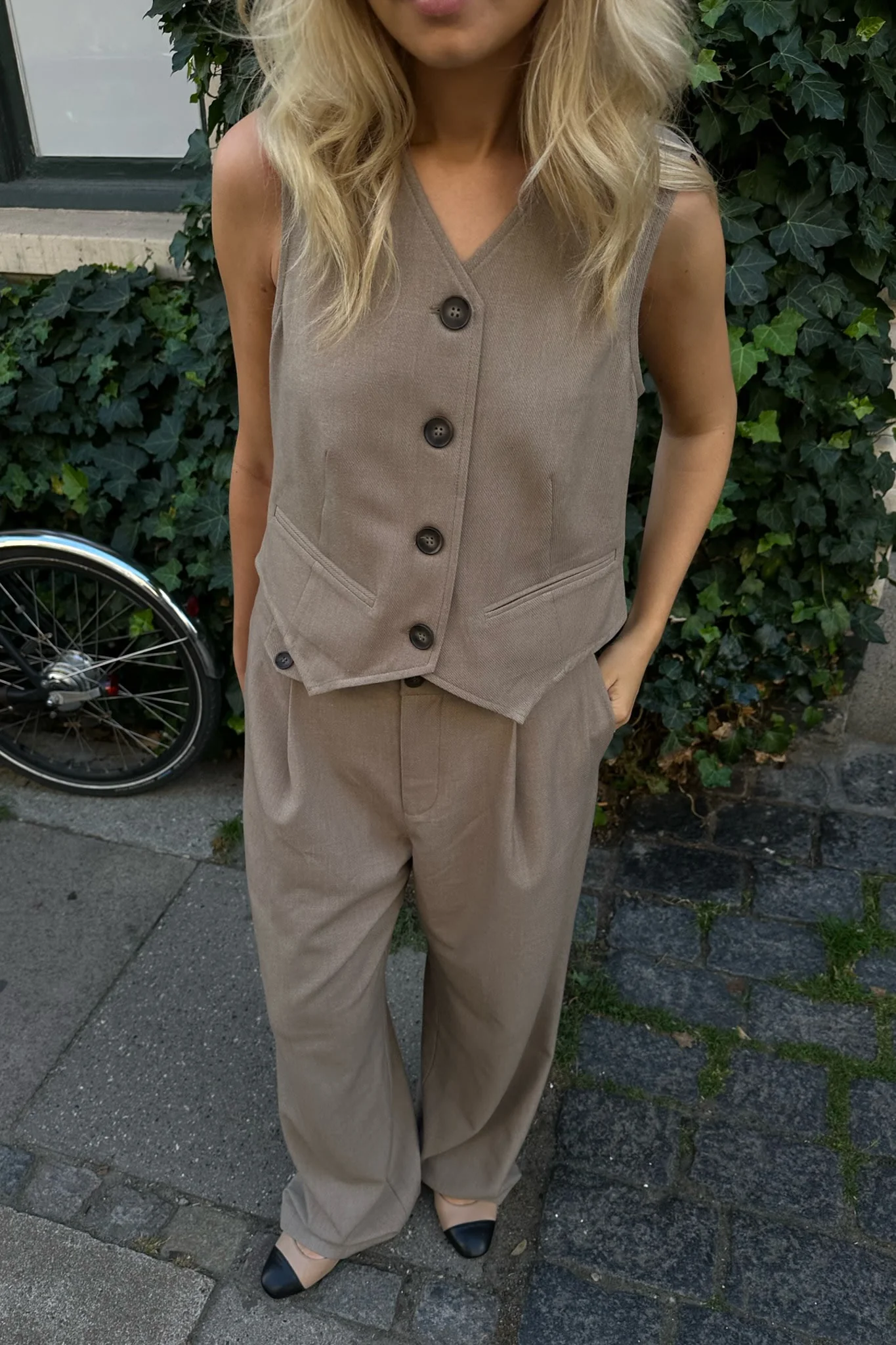 JennyIC Pants - Dark Sand - Image 3