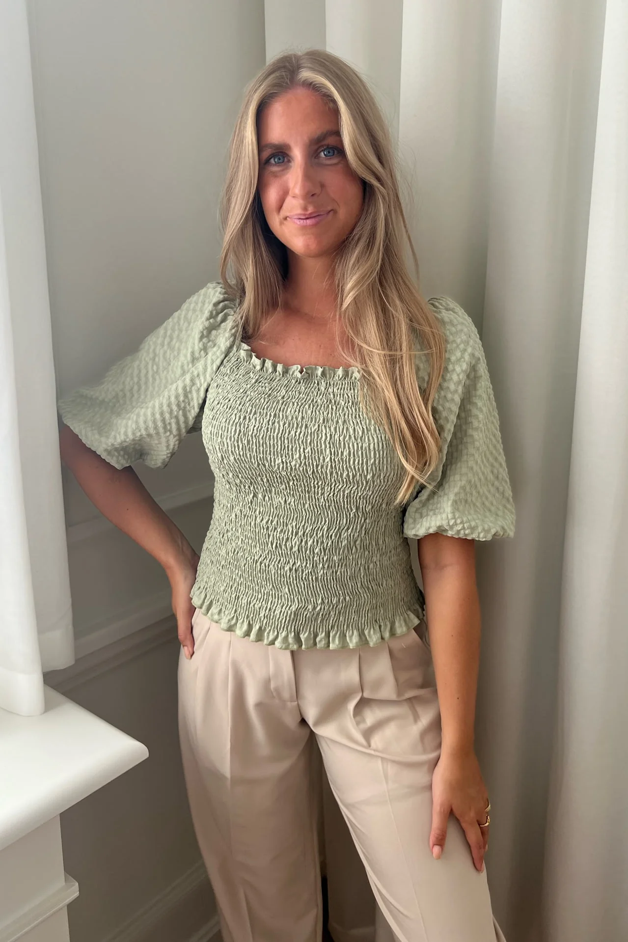 JosefinIC Smock Top - Dessert Sage