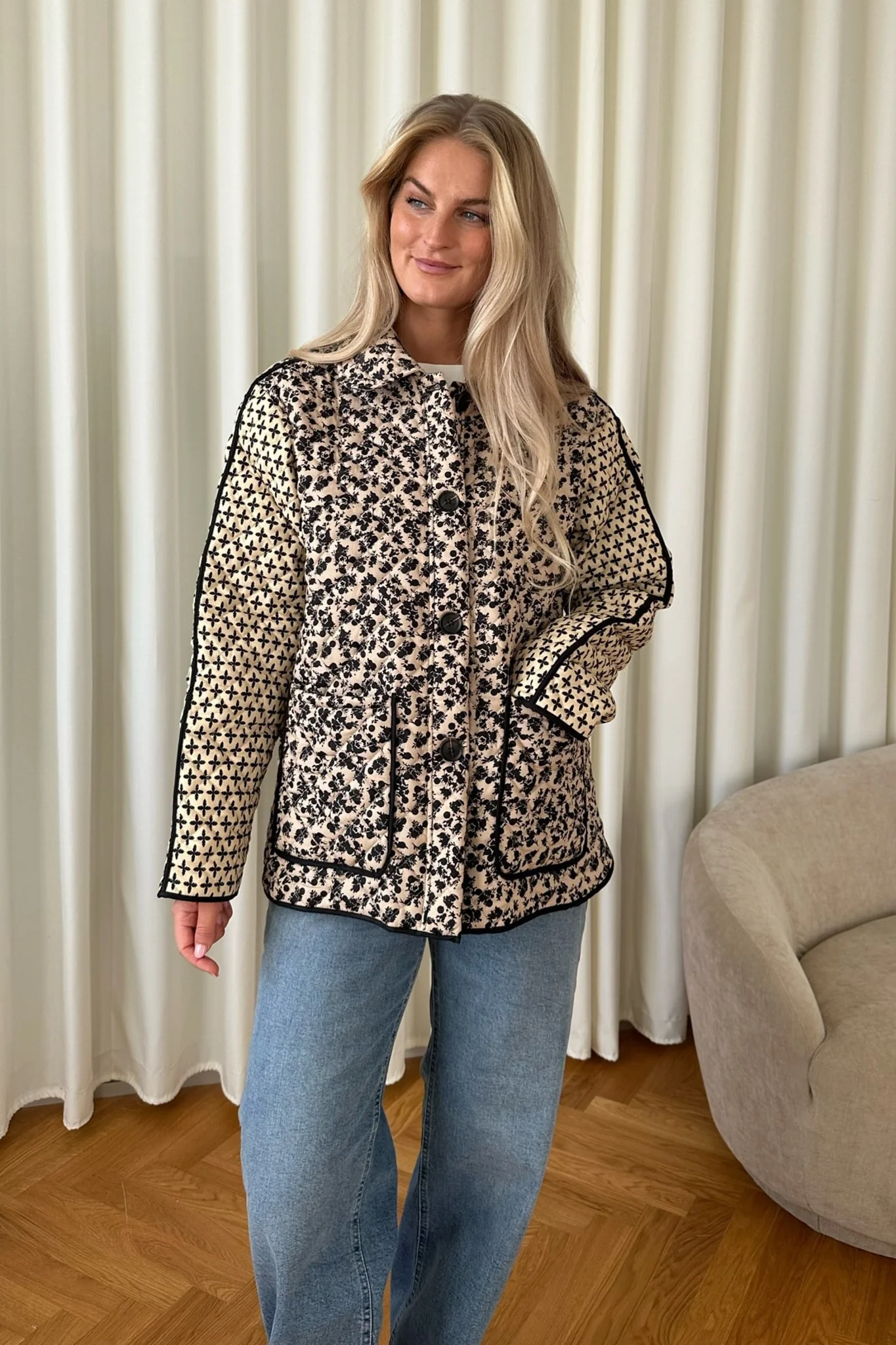 JosieIC Quilted Jacket - Multi Dark Print - Image 11