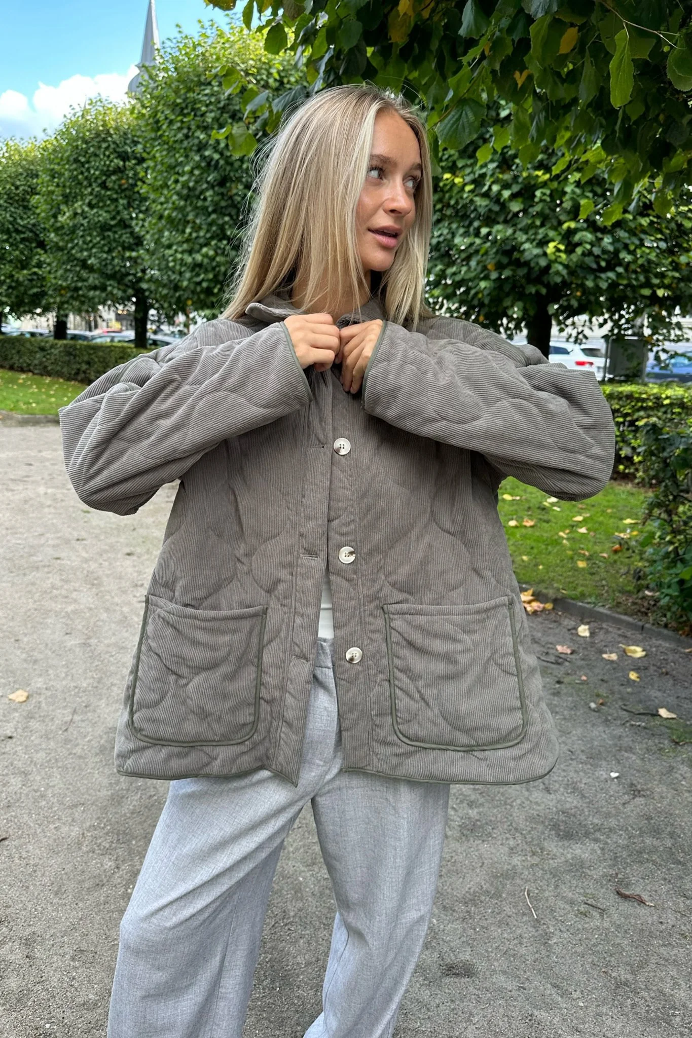 JosieIC Quilted Jacket - Grey Corduroy - Image 10