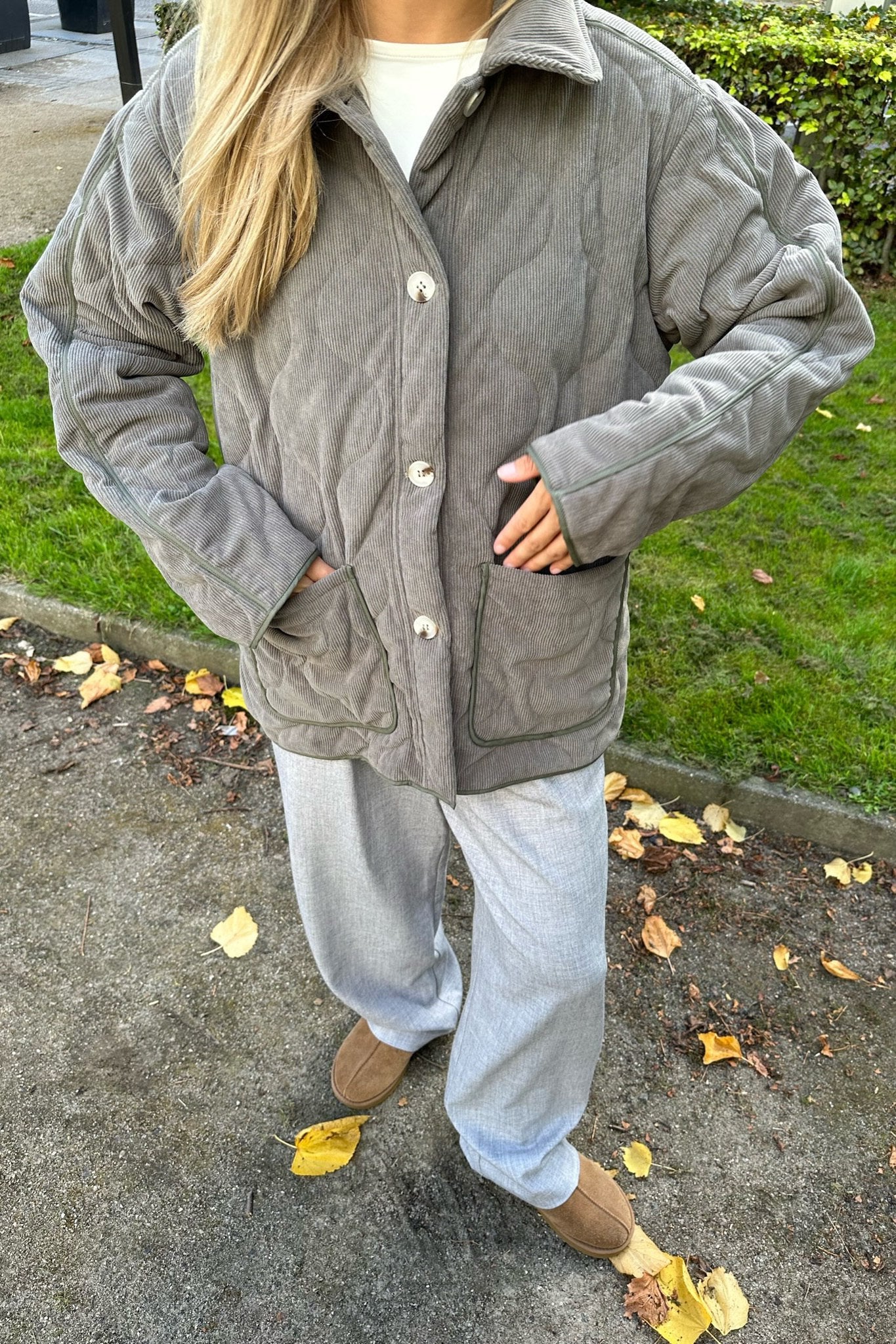 JosieIC Quilted Jacket - Grey Corduroy - Image 13