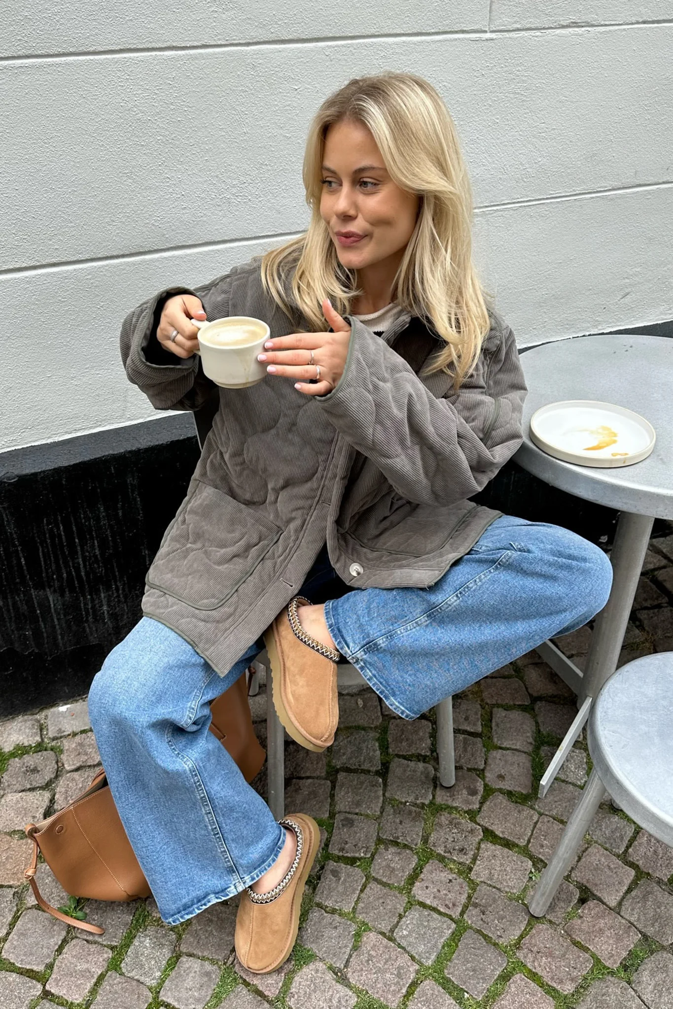 JosieIC Quilted Jacket - Grey Corduroy - Image 3