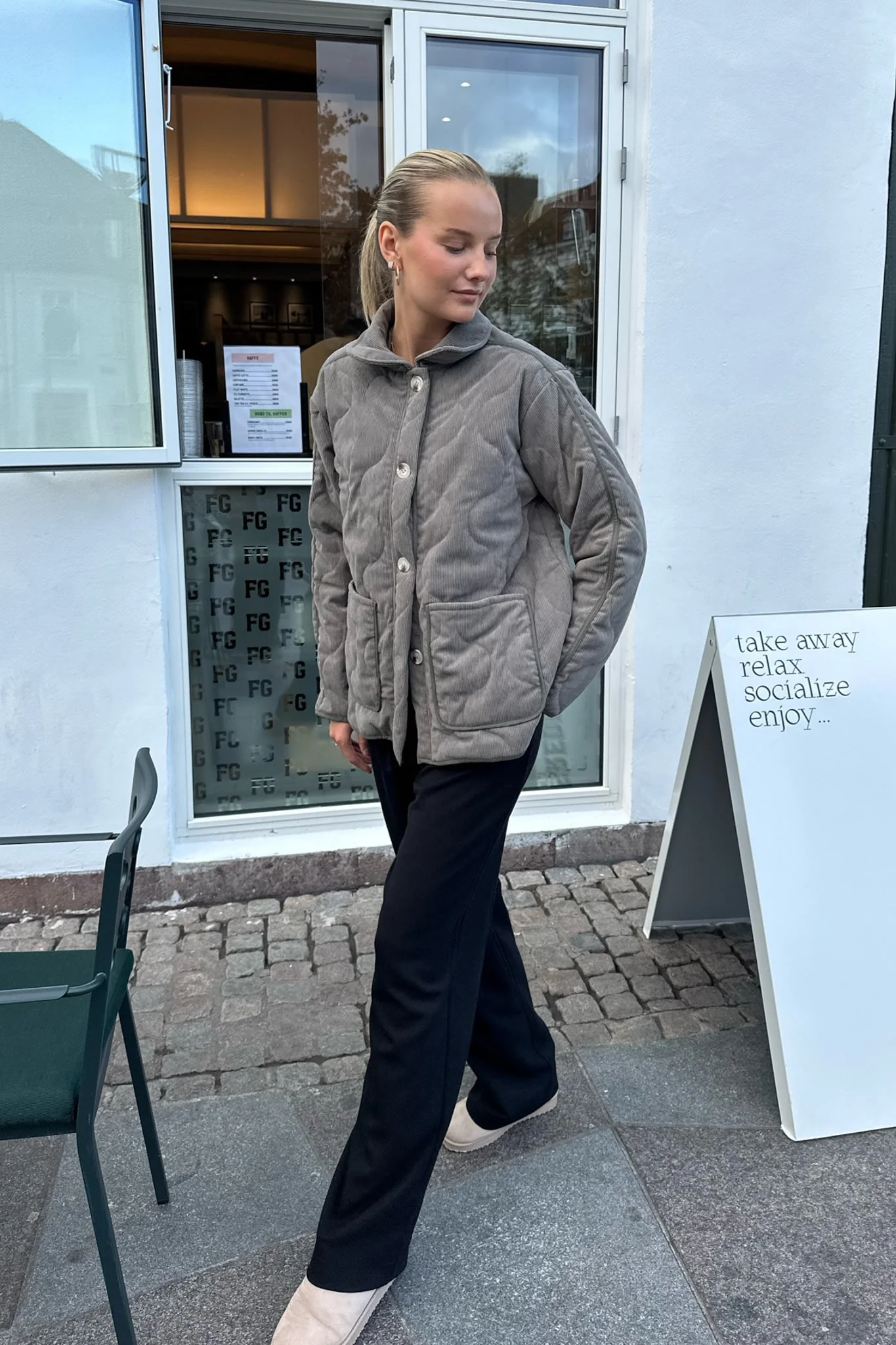 JosieIC Quilted Jacket - Grey Corduroy - Image 4