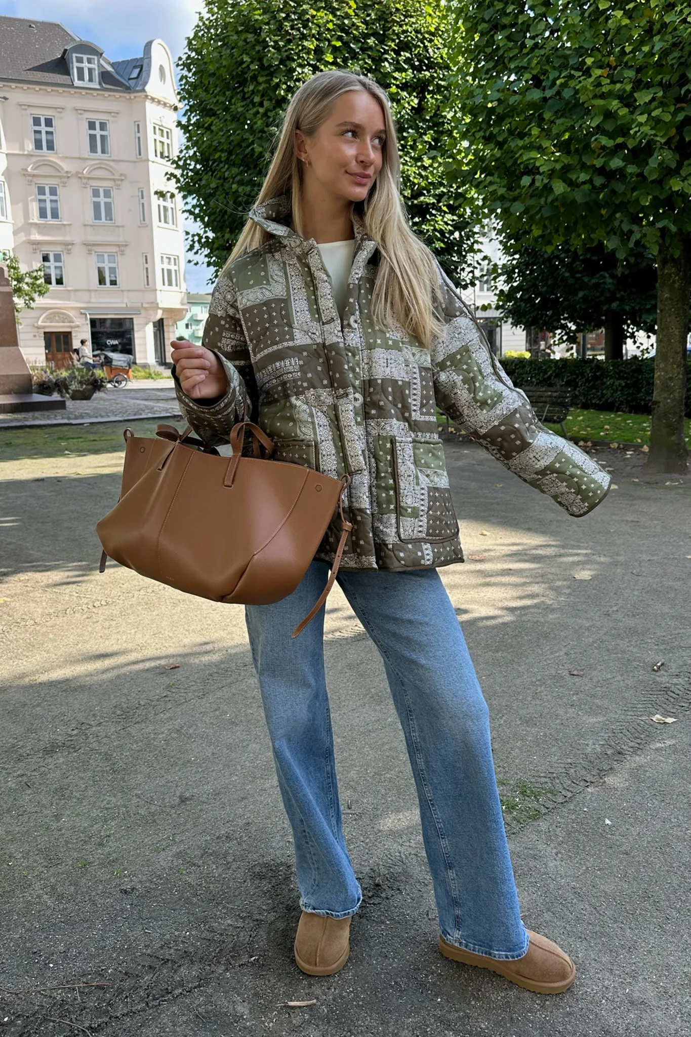 JosieIC Quilted Jacket - Green Graphic - Image 7