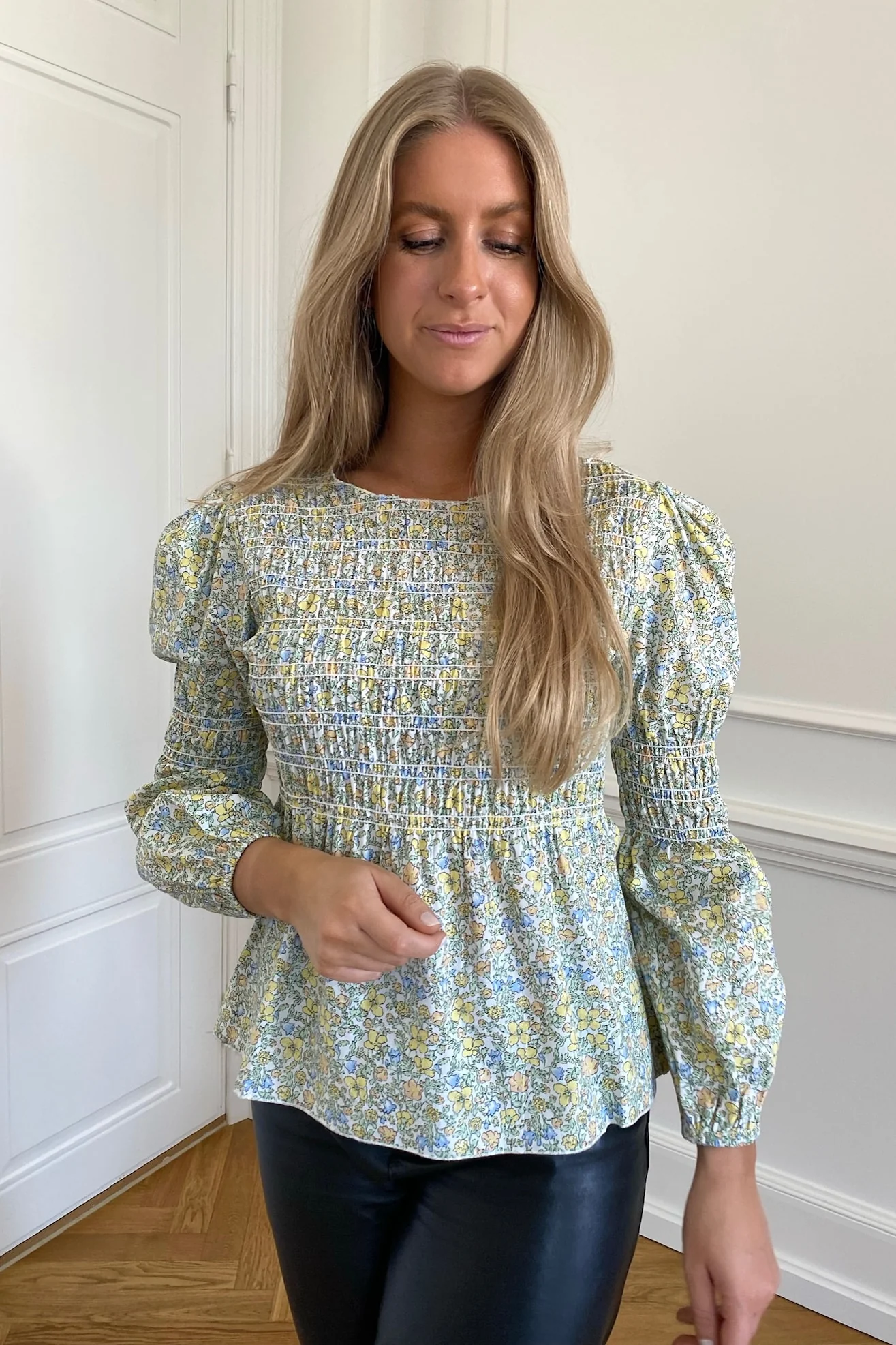 KaroIC Smock Top - Pastel Garden Green