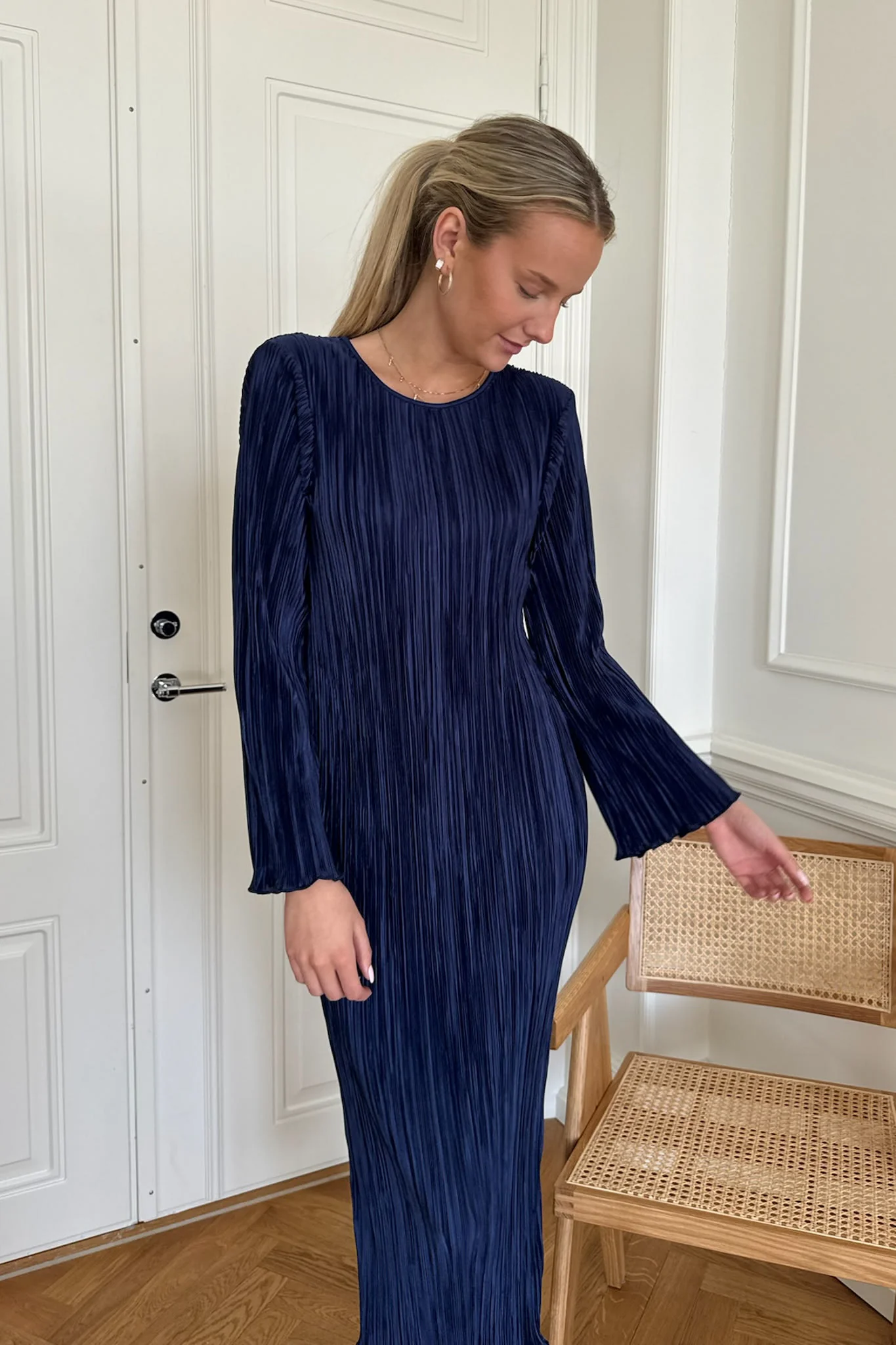 KellyIC Long Plissé Dress - Navy - Image 14