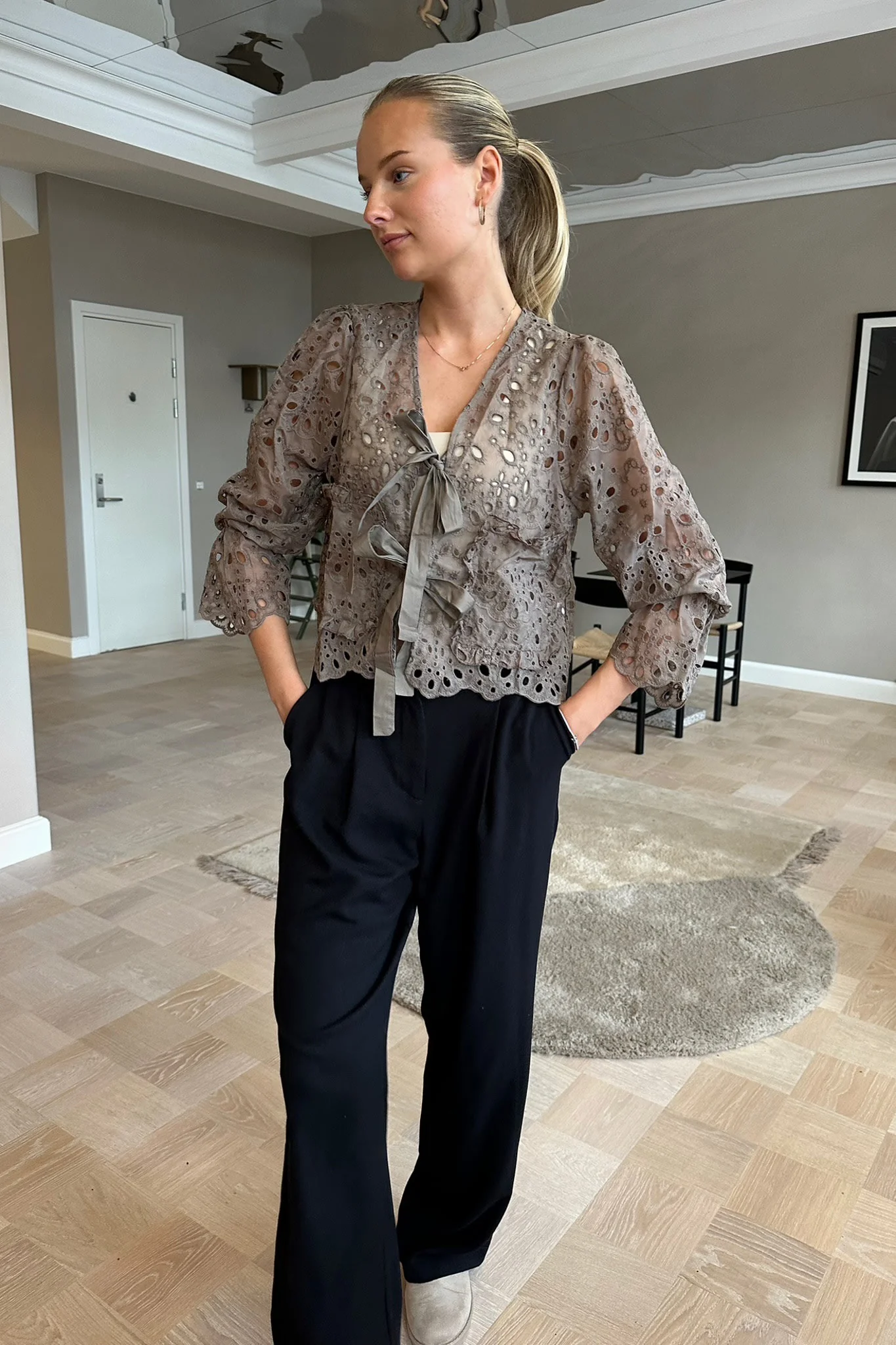 LanaIC Lace Top - Mocca
