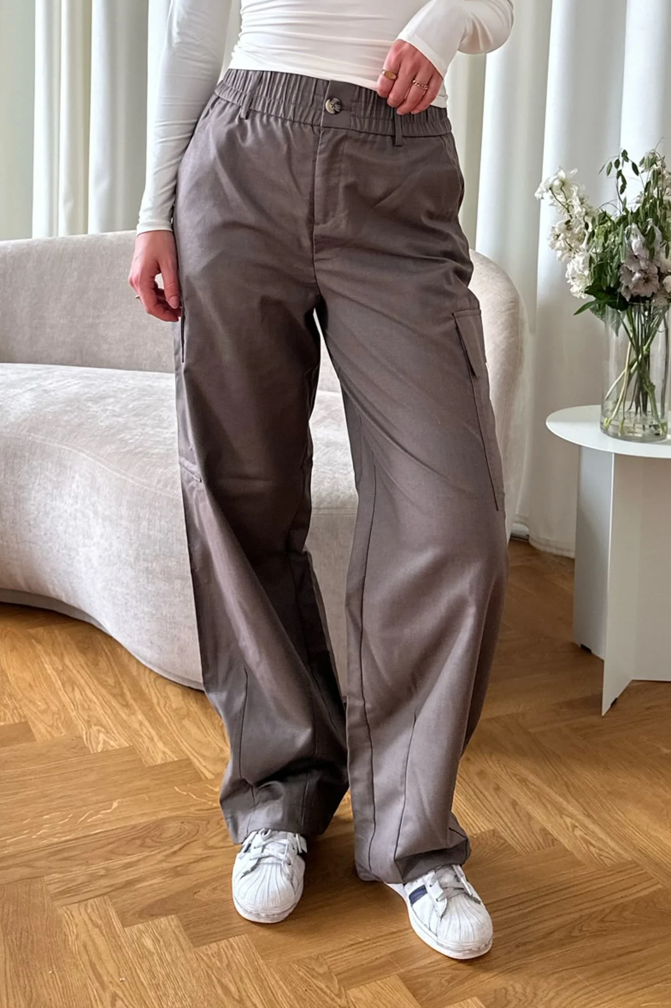 NMLarrie HW Cargo Pants - Rubber