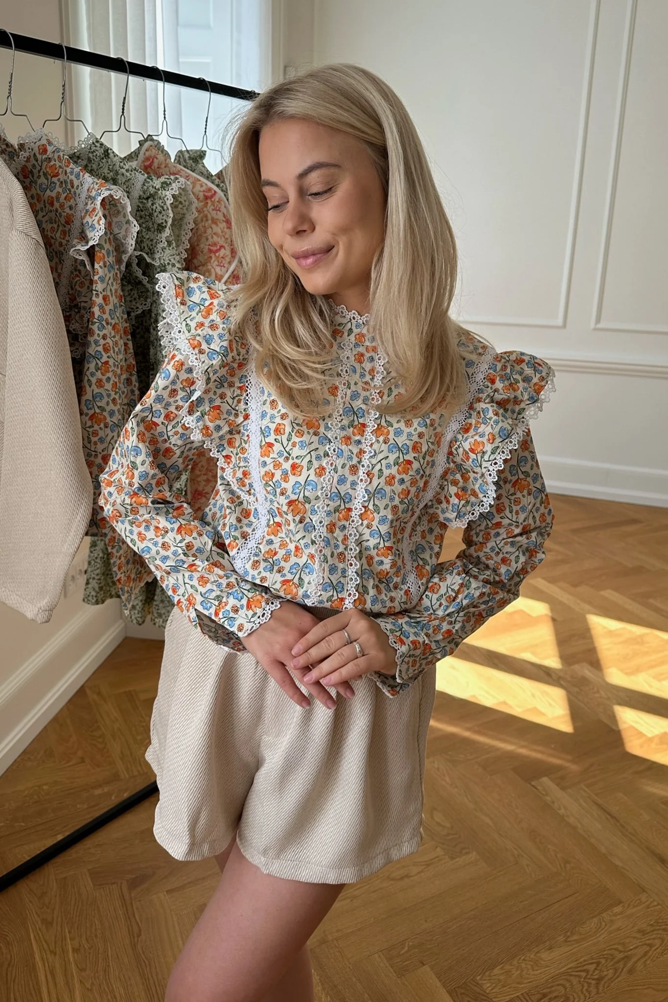 LiaIC Lace Shirt - Multi Flower - Image 5