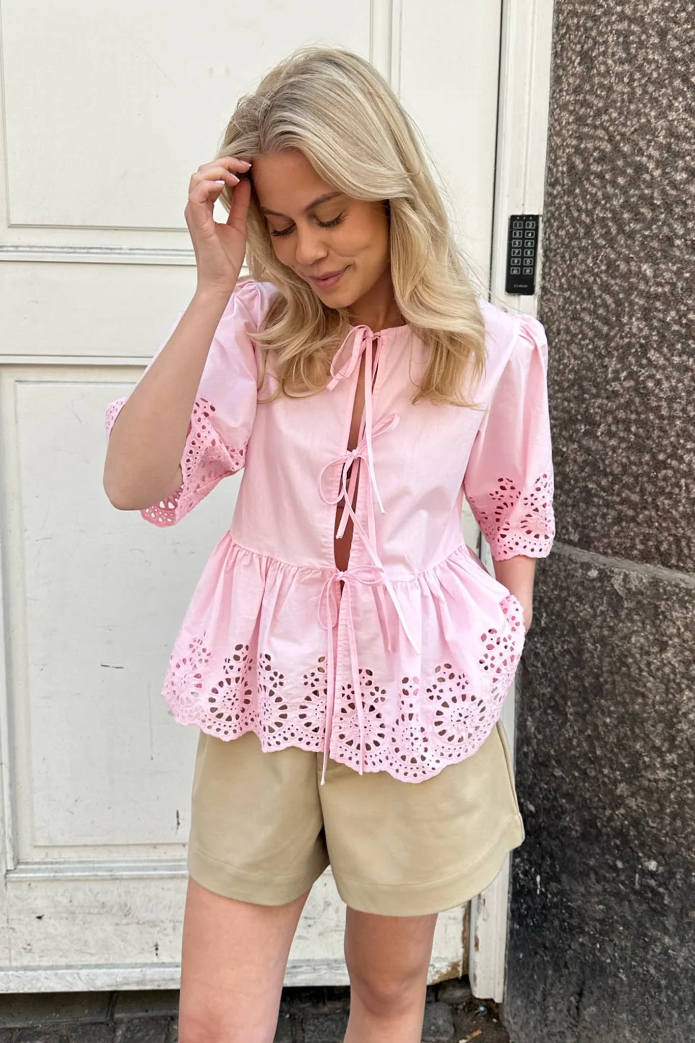 LulaIC Top - Light Pink Embroidery - Image 3