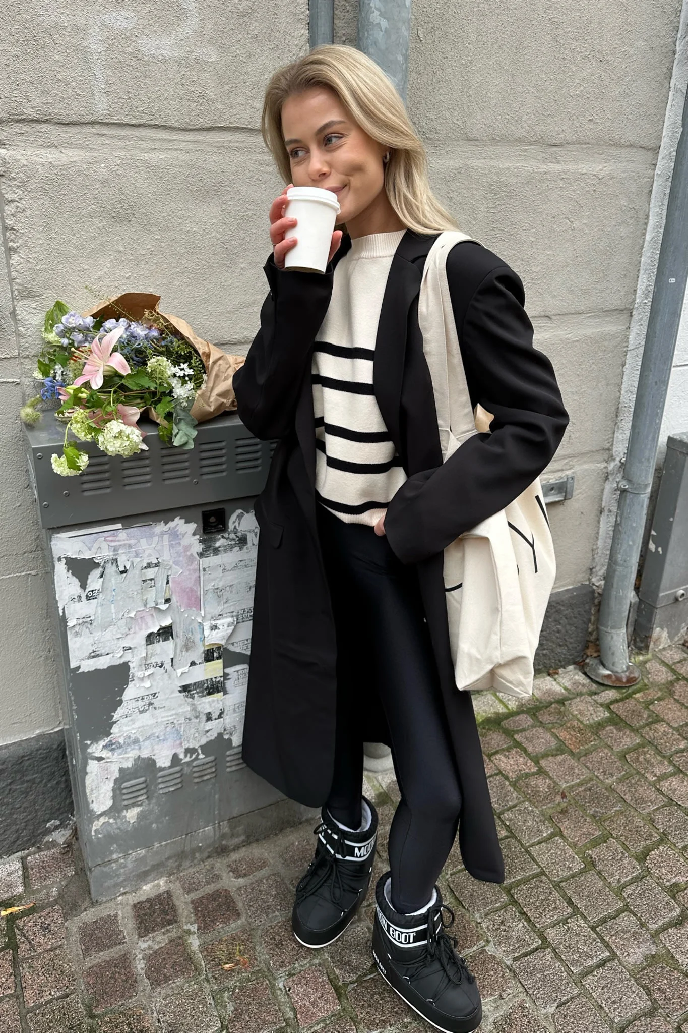 JXLuna Oversize Long Blazer - Black - Image 2