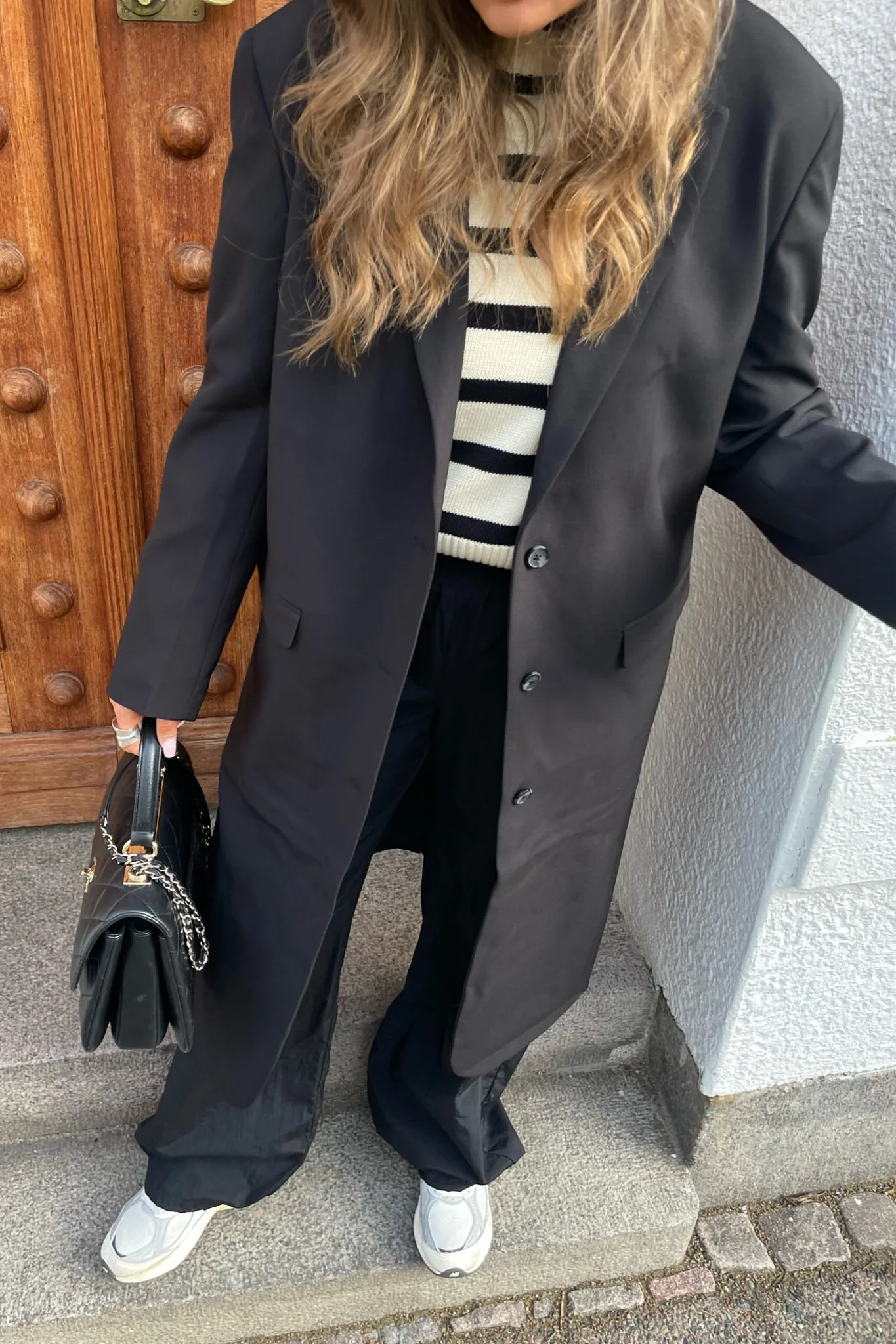 JXLuna Oversize Long Blazer - Black - Image 6