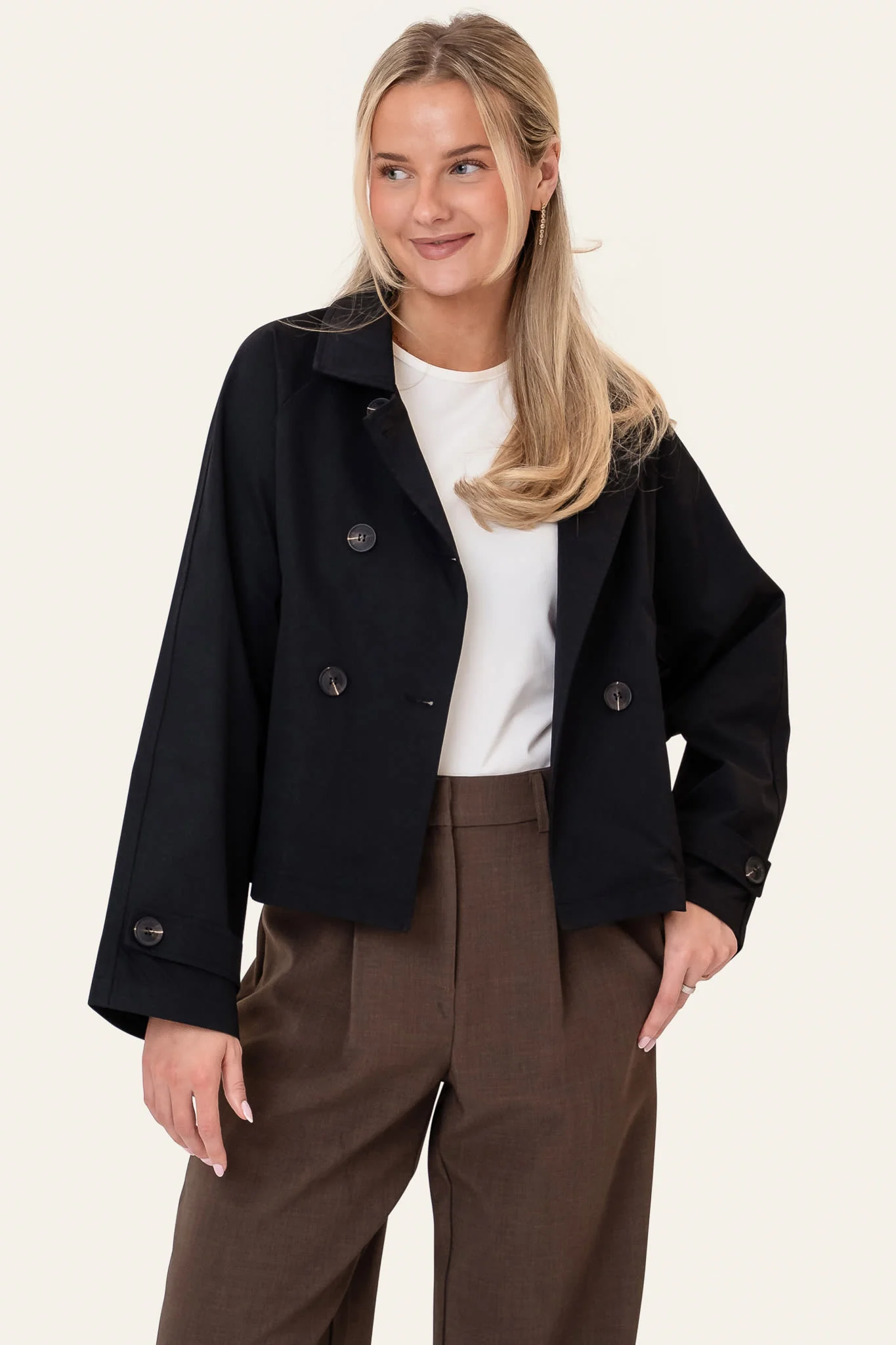LunaIC Trenchcoat - Black