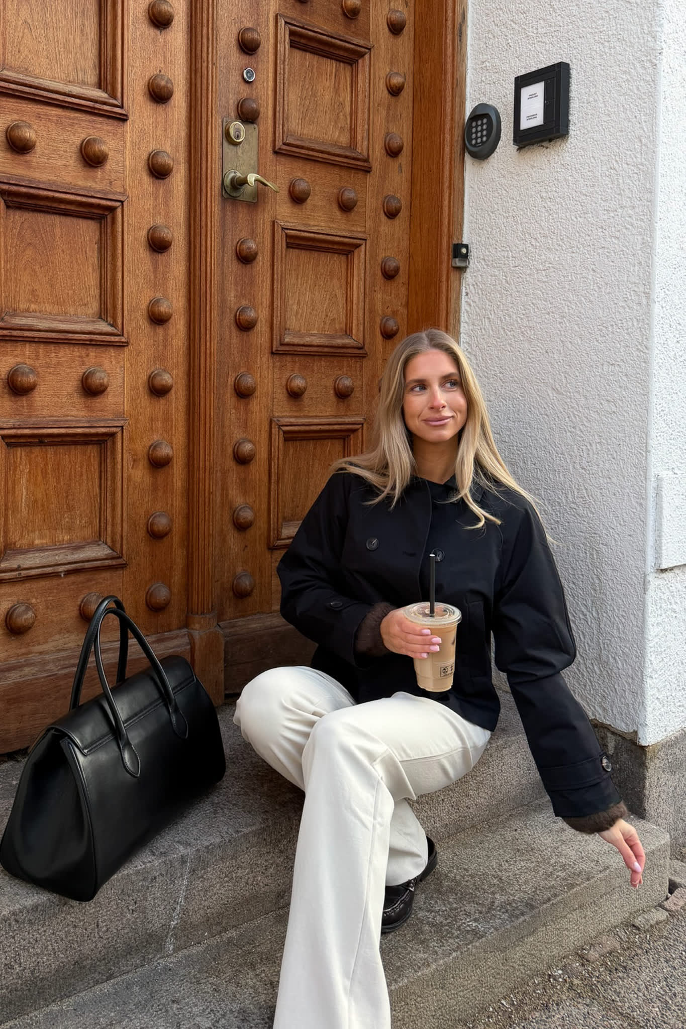 LunaIC Trenchcoat - Black - Image 2