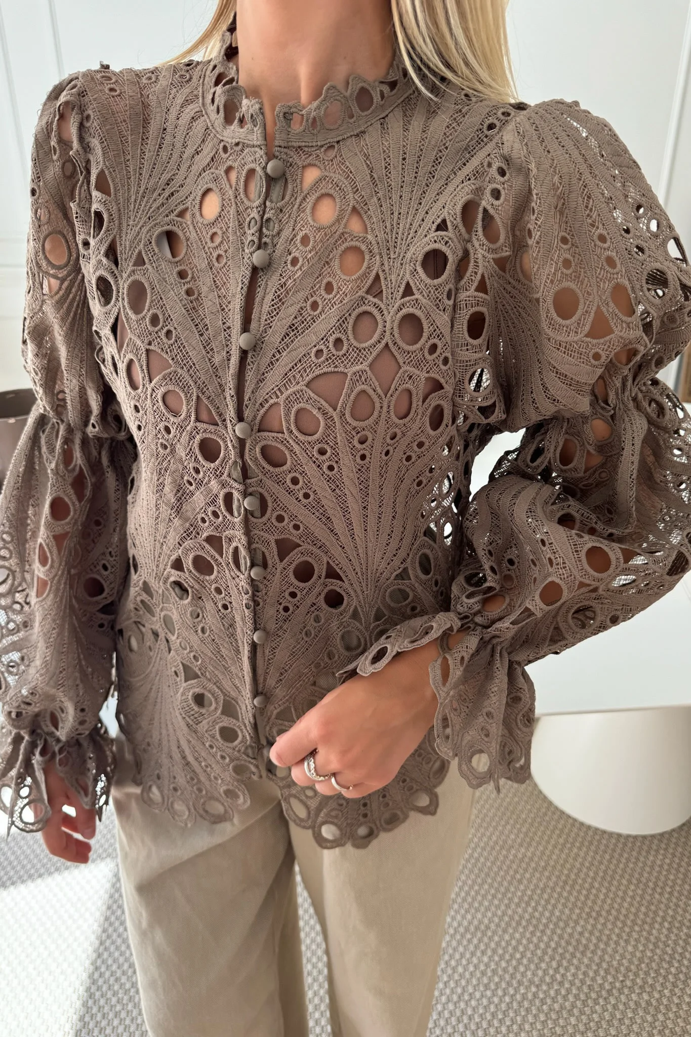 MajaIC Shirt - Mocca - Image 9