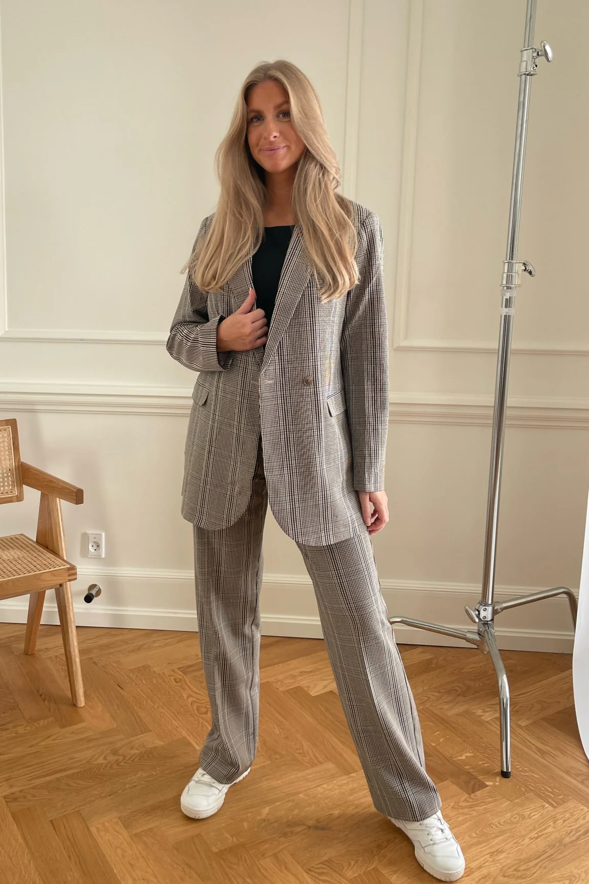 JXMary Check Blazer - Oatmeal Check - Image 2