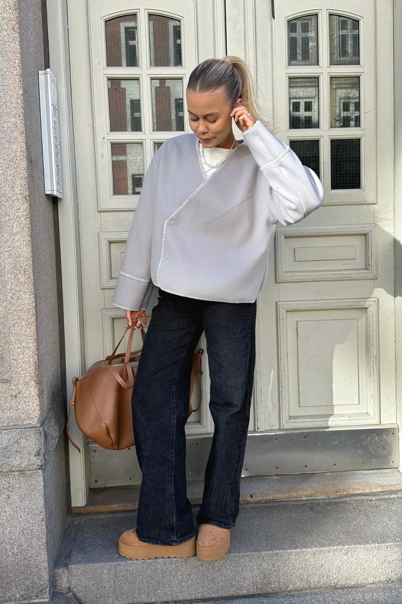 MellieIC Contrast Stitching Jacket - Grey - Image 2