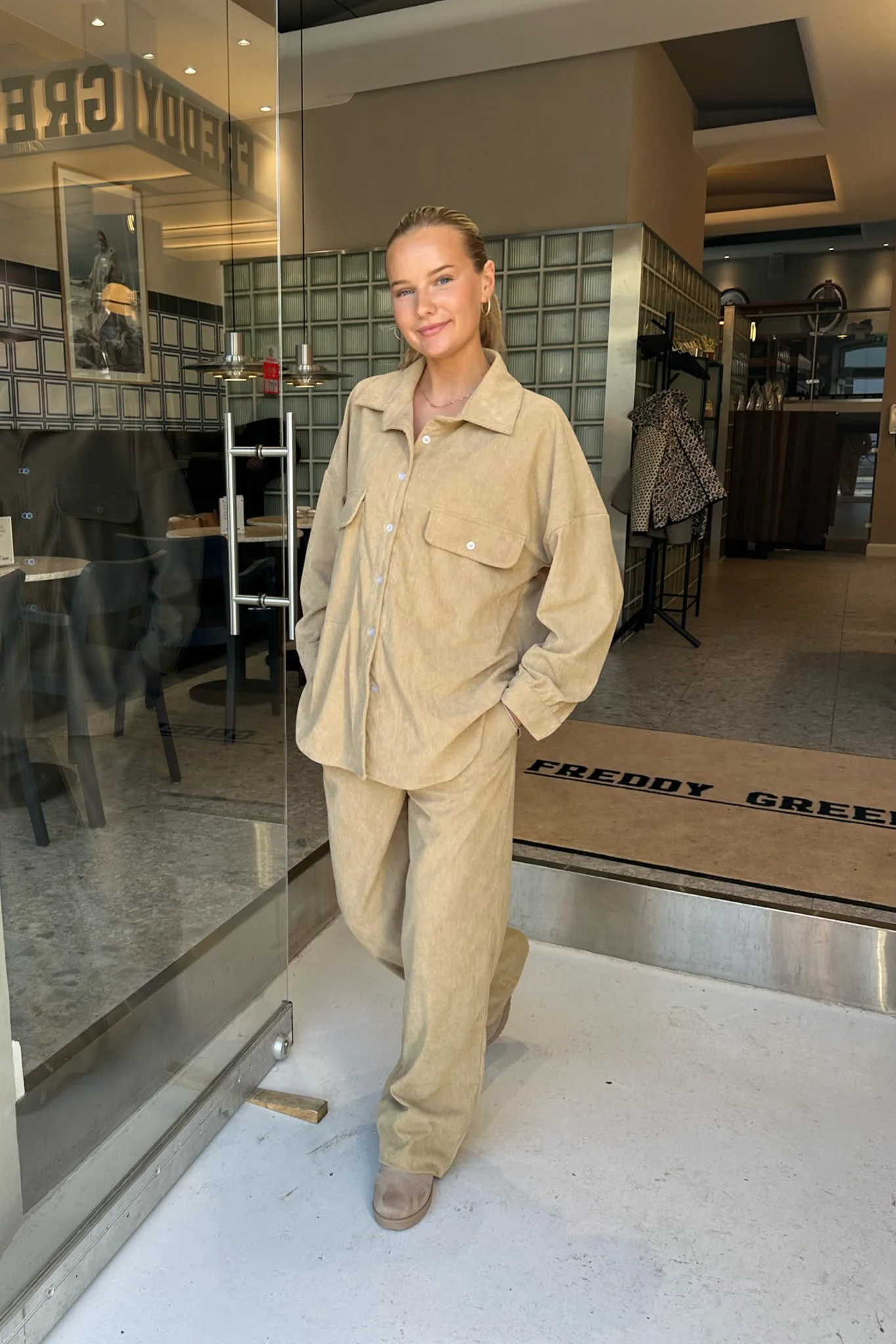 NannaIC Oversized Shirt - Light Brown Corduroy - Image 8