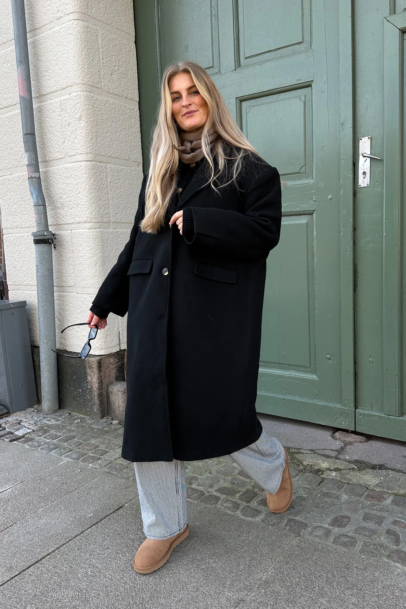 SNNaomi LS Oversize Wool Coat - Black - Image 6