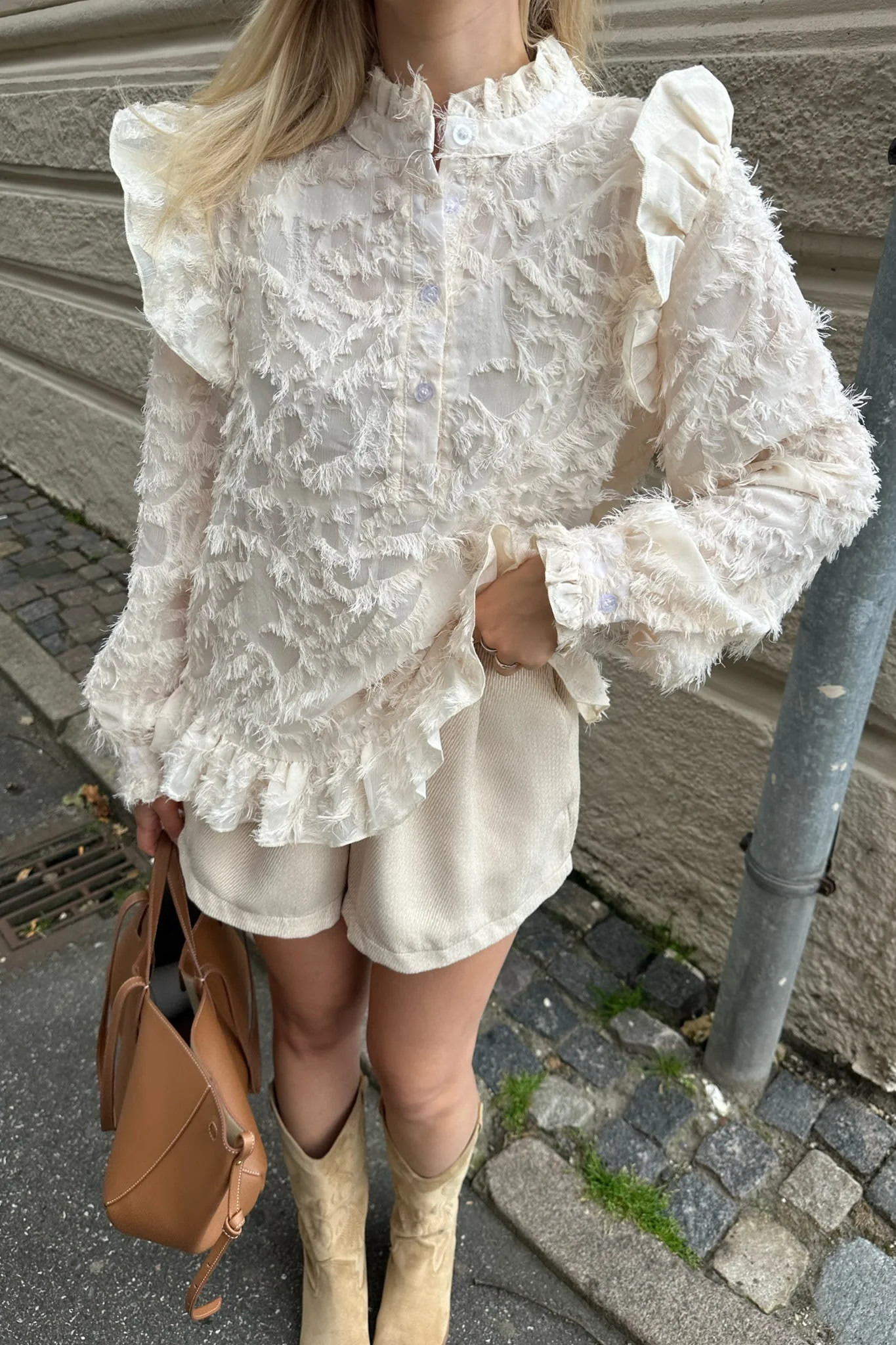 NunaIC Shirt - Feathery Beige