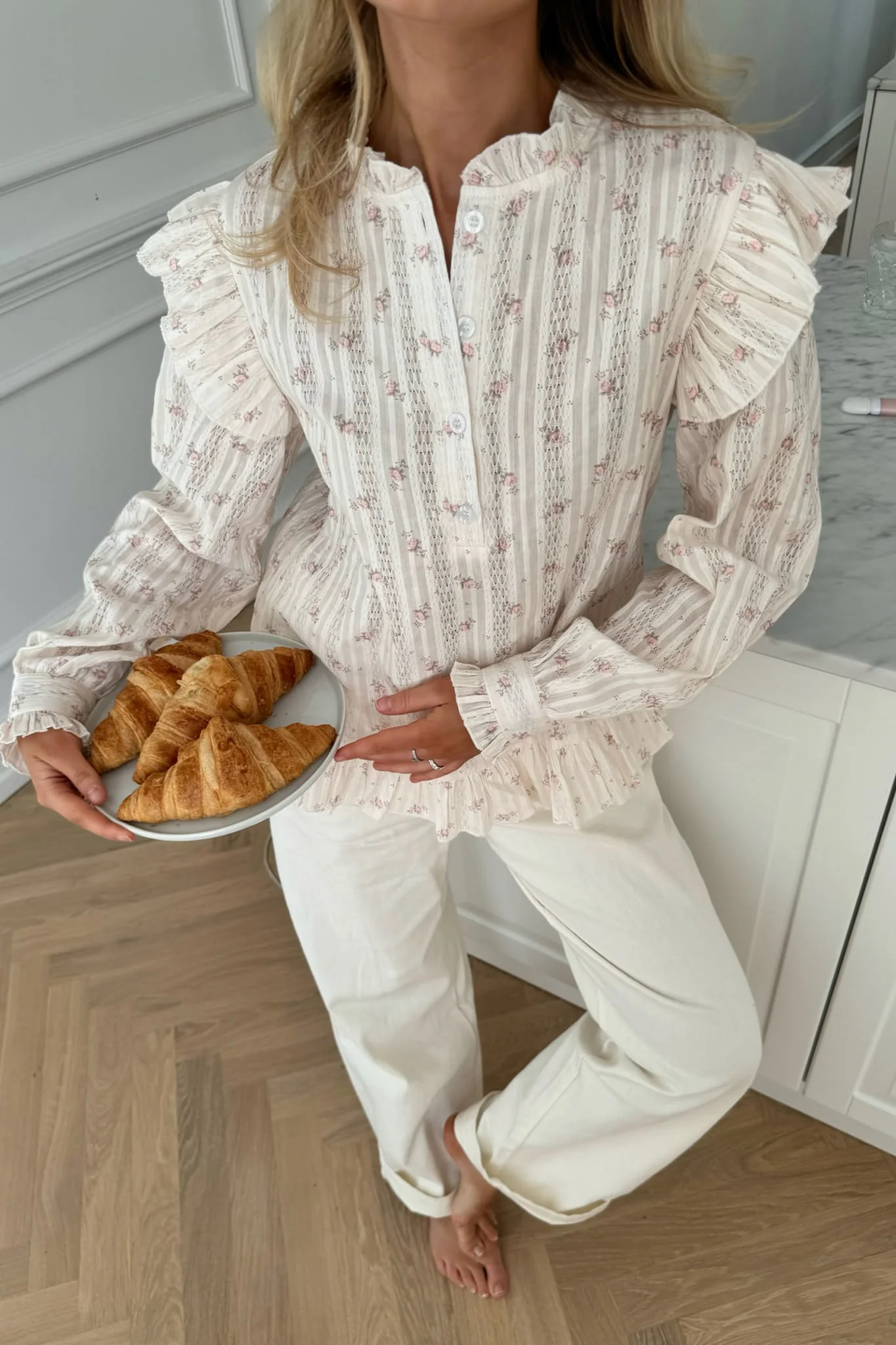 NunaIC Shirt - Romantic Rose Print - Image 8