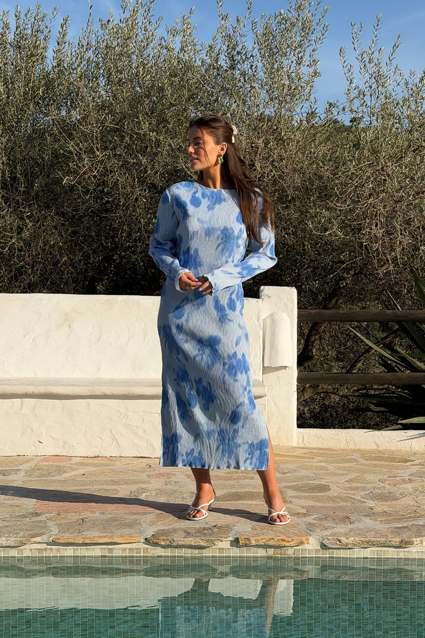 OdaIC Dress - Abstract Blue Flower Print - Image 7