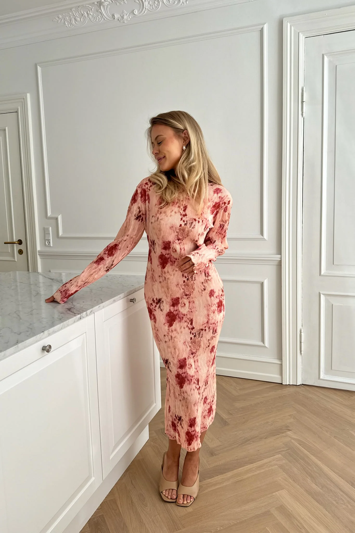OdaIC Dress - Warm Sunset Rose - Image 8