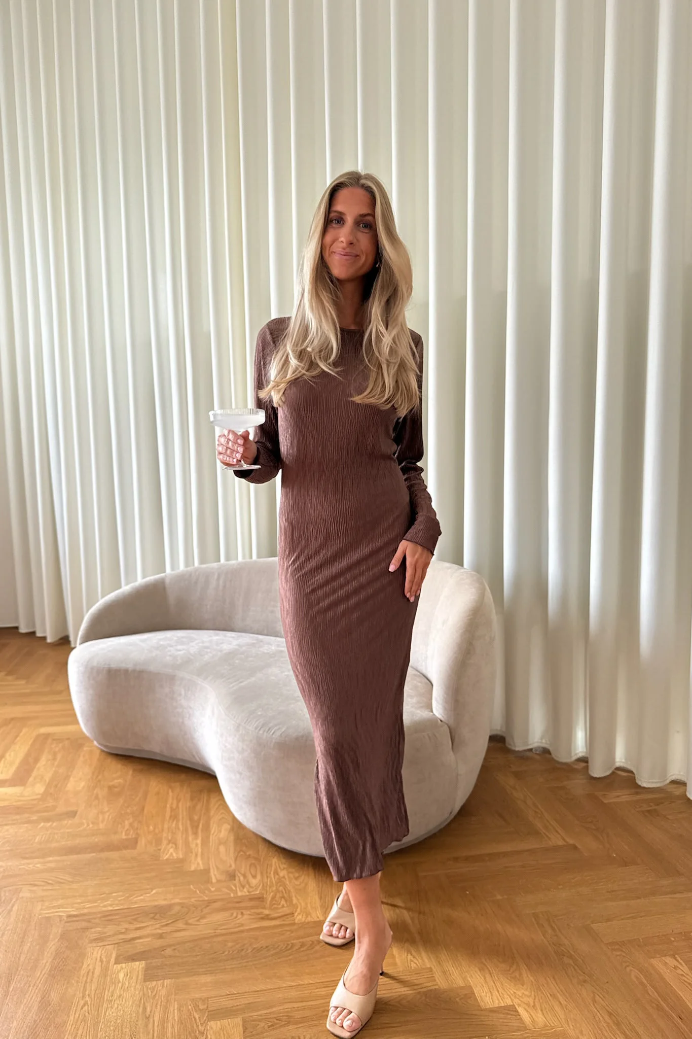 OdaIC Dress - Dark Brown - Image 7