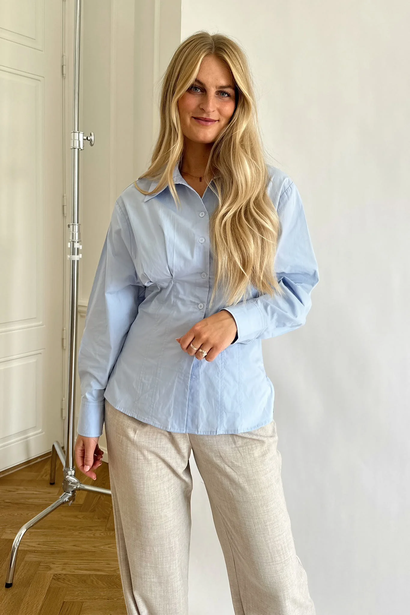SaraIC Shirt - Light Blue - Image 2