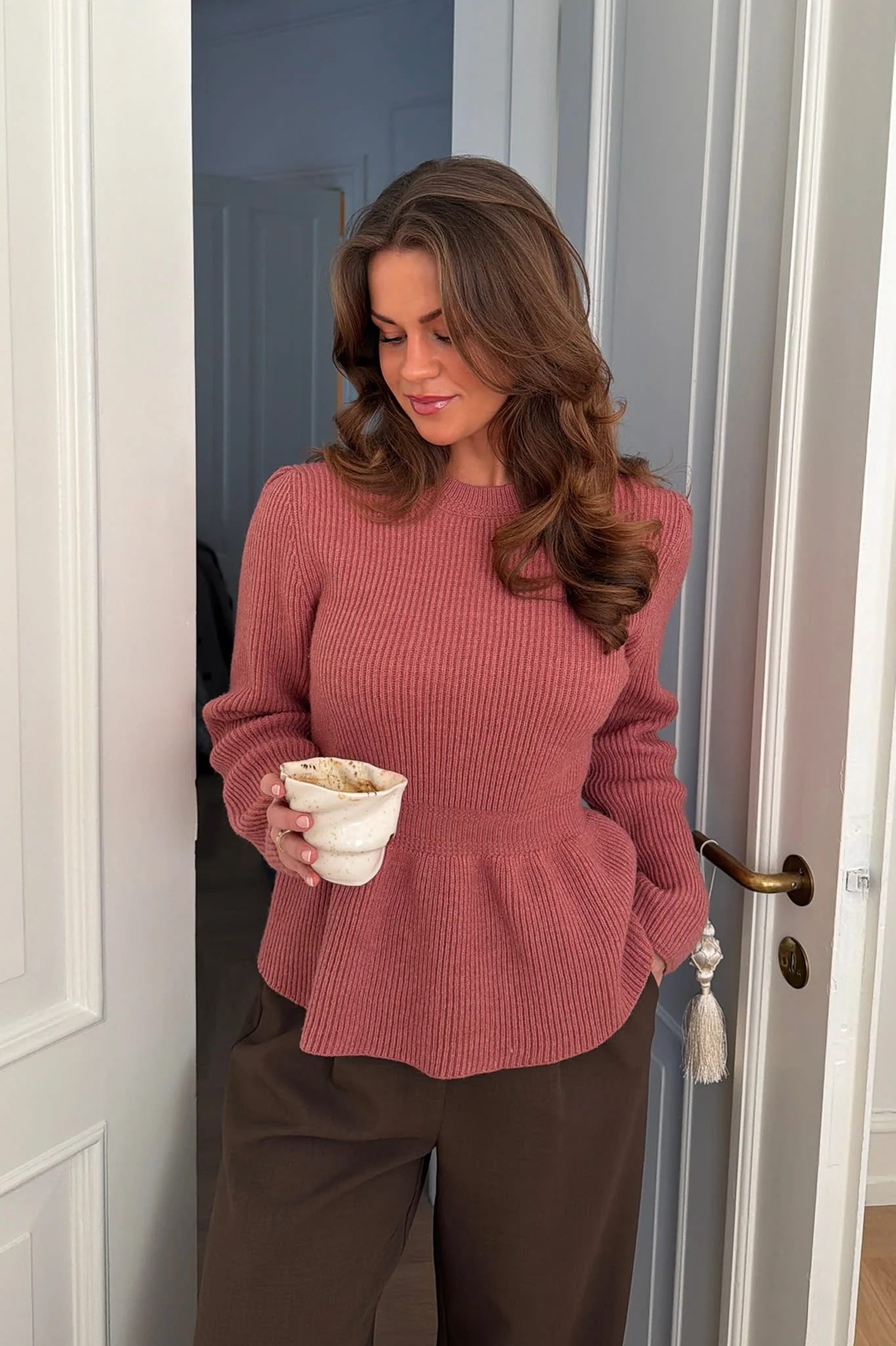 SaraIC Sweater - Dusty Rose - Image 8