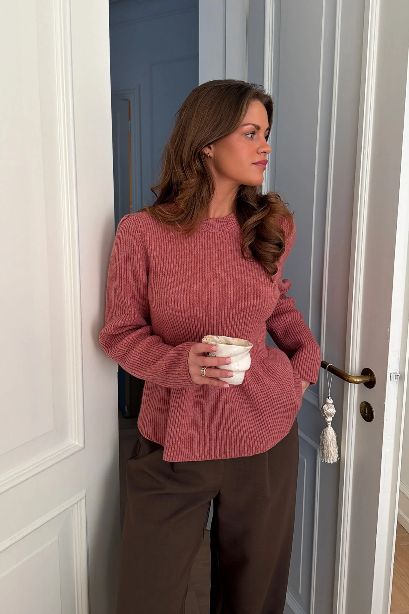 SaraIC Sweater - Dusty Rose - Image 9