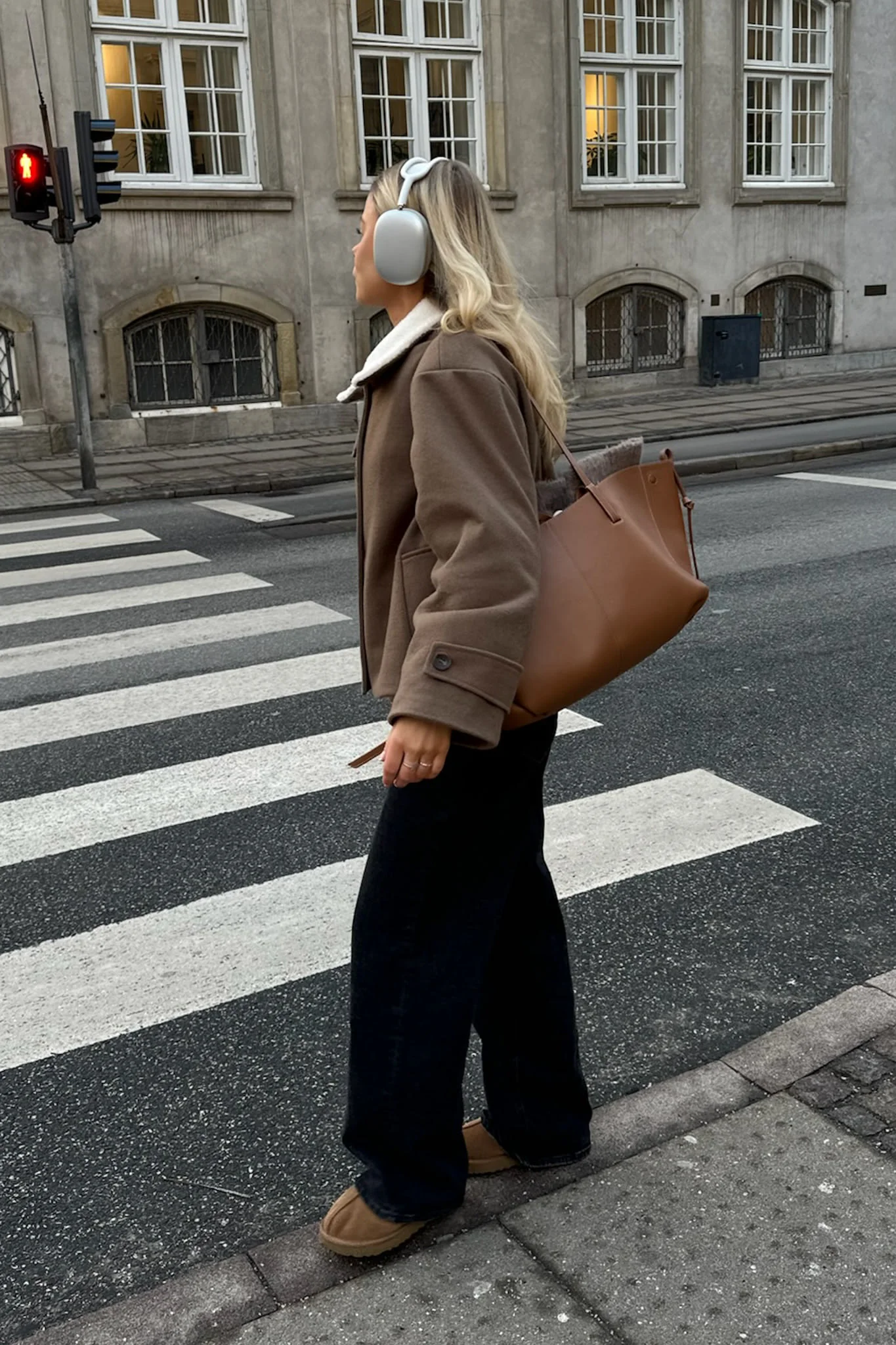 UlrikkeIC Teddy Jacket - Taupe - Image 8